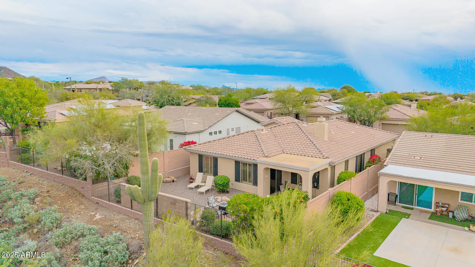 Property Slideshow image 32 of 38 | 41836 n mill creek way way, Anthem, AZ, 85086