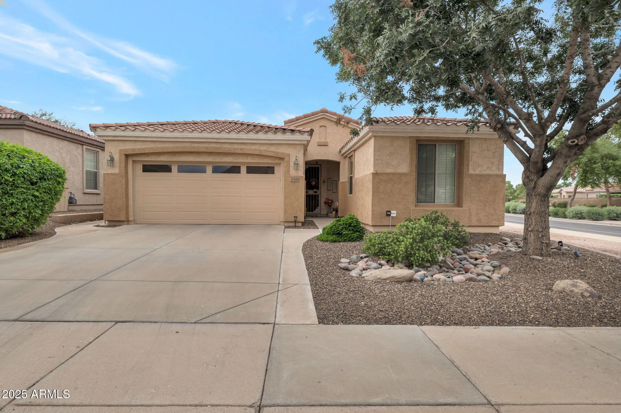 Property Slideshow image 1 of 25 | 5380 s lantana ln, Gilbert, AZ, 85298