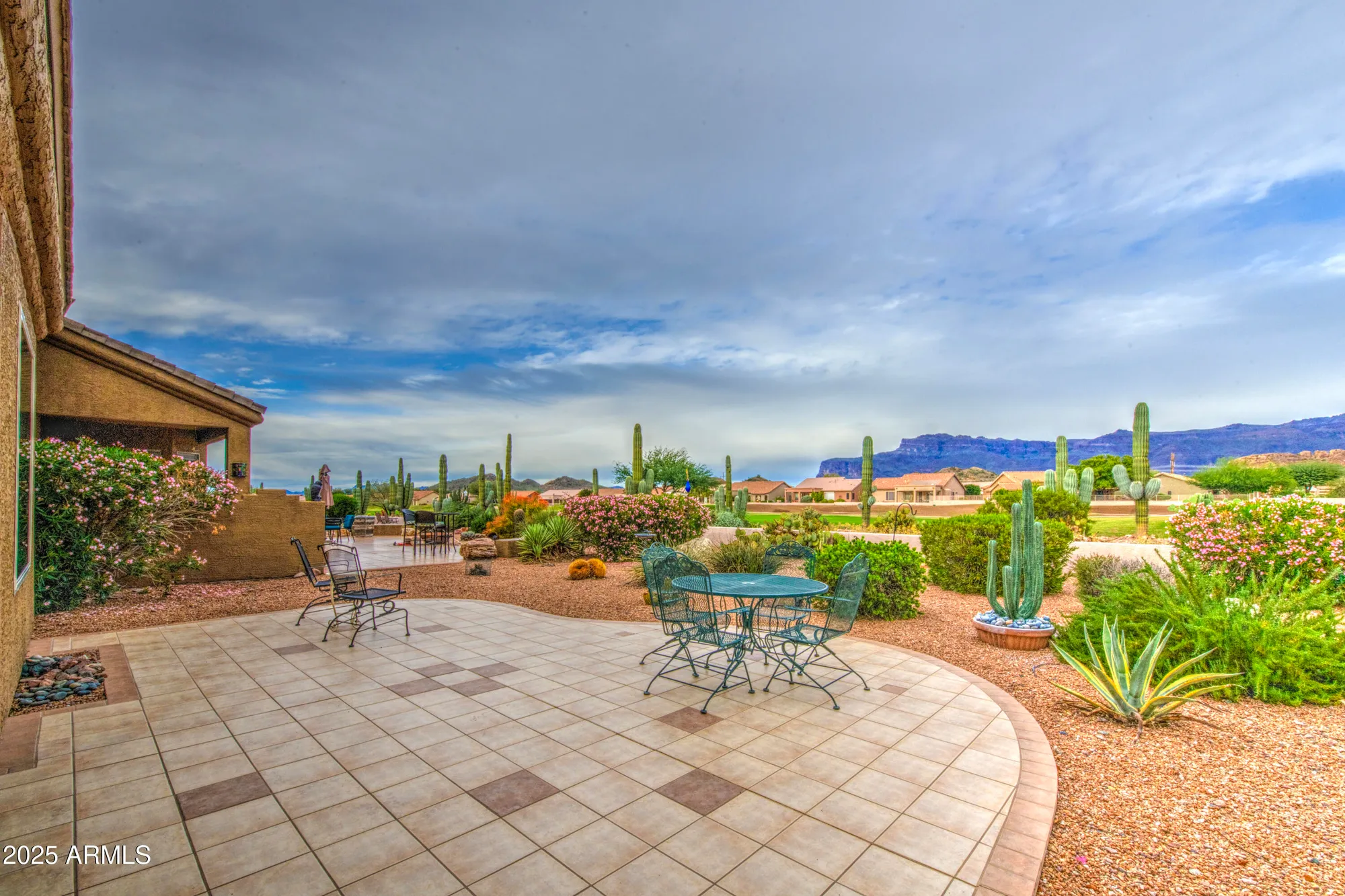 Property Slideshow image 27 of 35 | 7164 e canyon wren dr, Gold Canyon, AZ, 85118