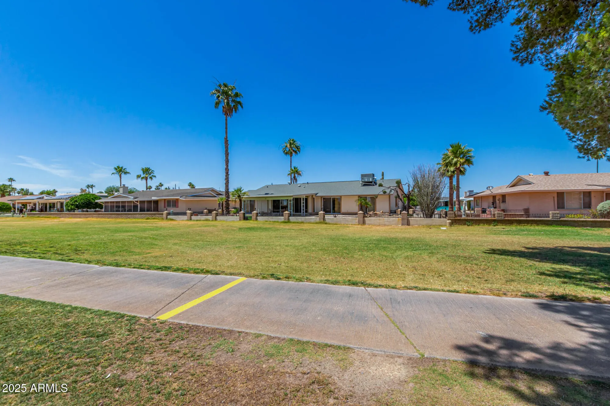 Property Slideshow image 46 of 59 | 10405 w corte del sol oeste, Sun City, AZ, 85351