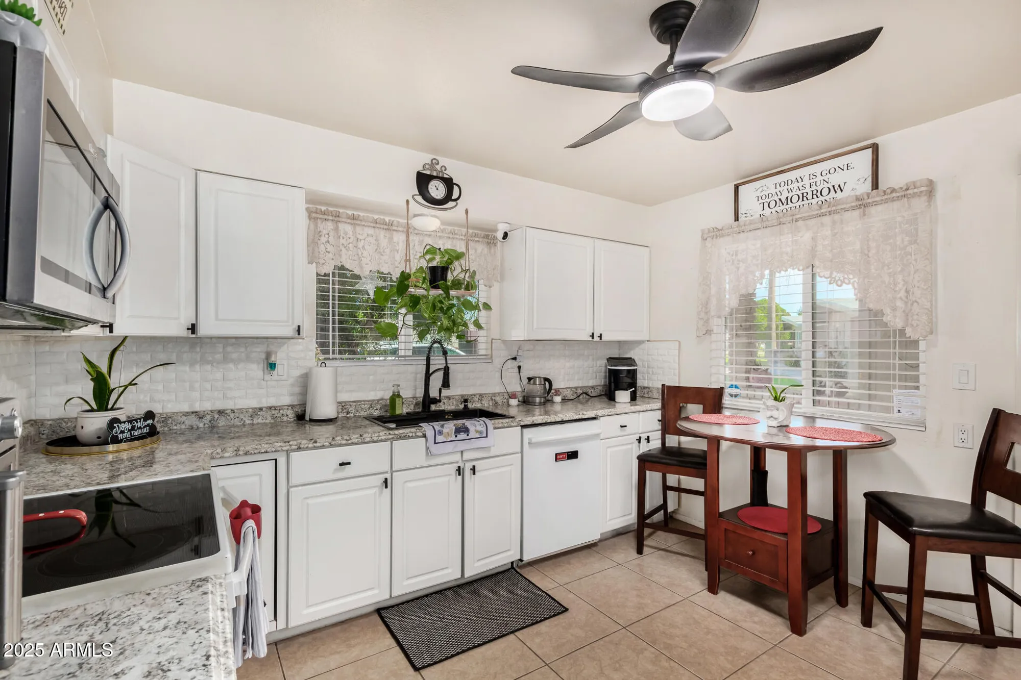 Property Slideshow image 11 of 59 | 10405 w corte del sol oeste, Sun City, AZ, 85351