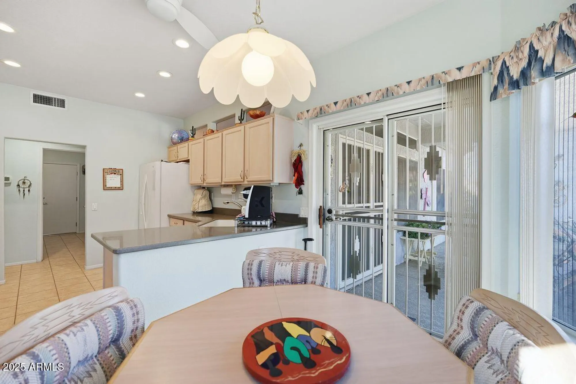 Property Slideshow image 16 of 38 | 22909 n cherokee ln, Sun City West, AZ, 85375