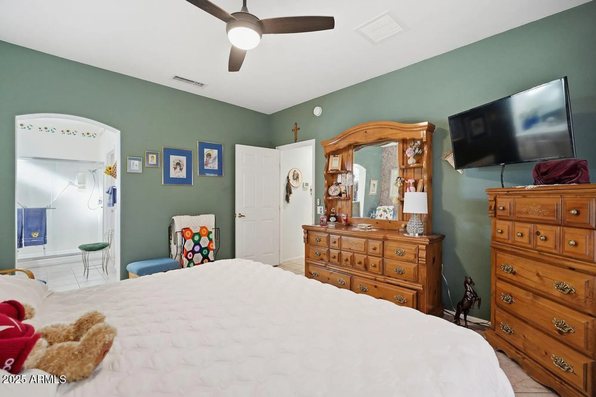 Property Slideshow image 22 of 38 | 22909 n cherokee ln, Sun City West, AZ, 85375