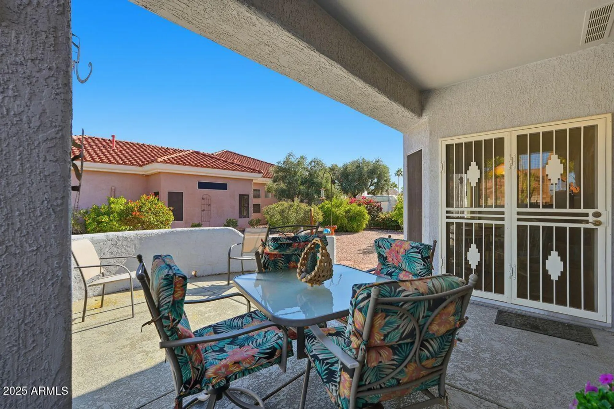 Property Slideshow image 33 of 38 | 22909 n cherokee ln, Sun City West, AZ, 85375