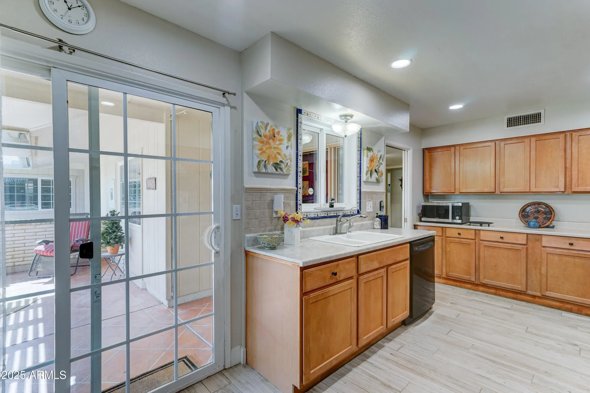 Property Slideshow image 4 of 13 | 10256 n 105th dr, Sun City, AZ, 85351