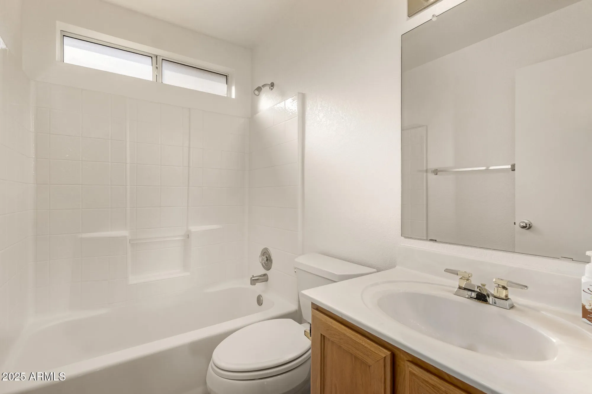 Property Slideshow image 34 of 38 | 10648 w runion dr, Peoria, AZ, 85382