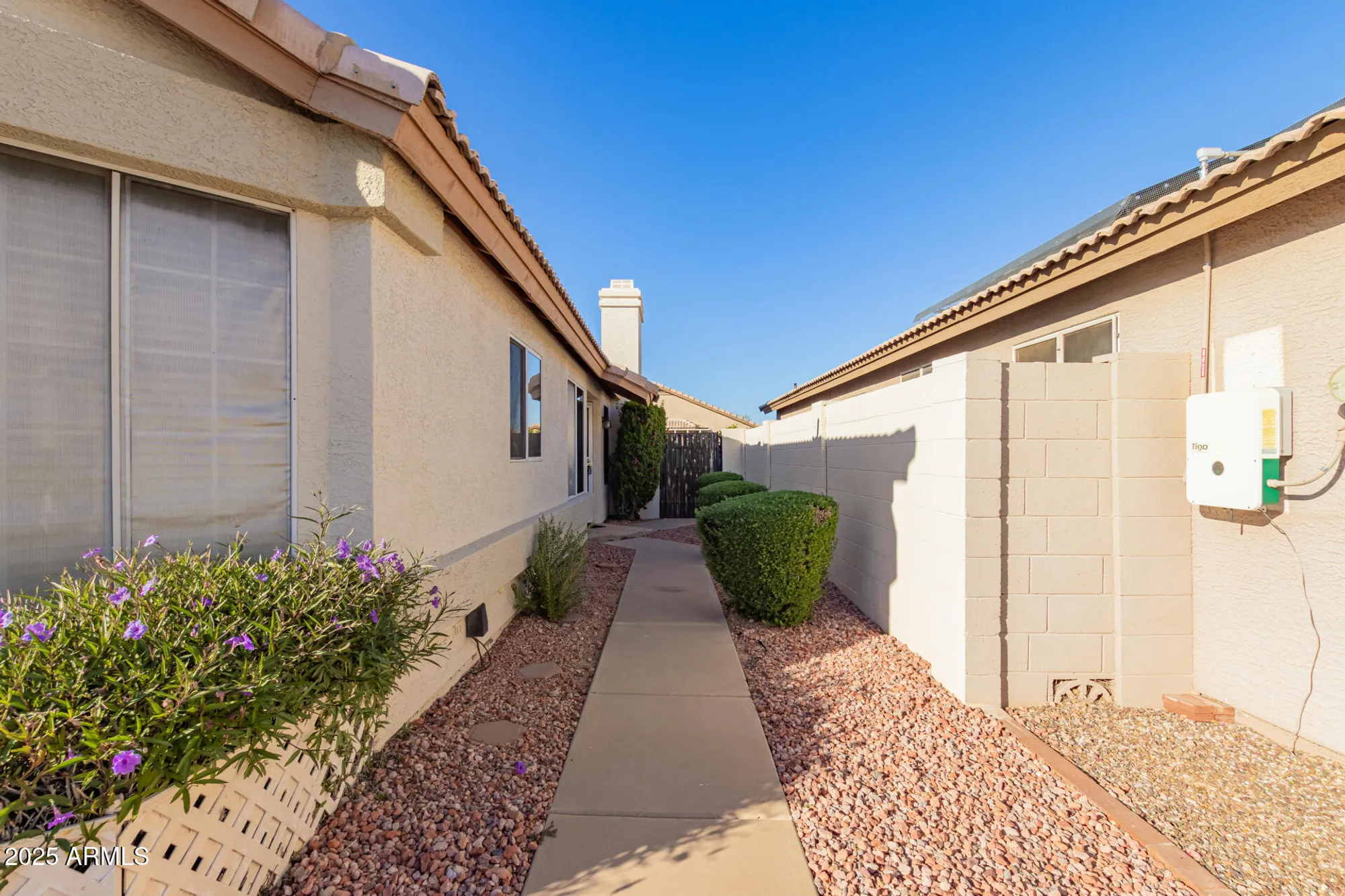 Property Slideshow image 4 of 38 | 10648 w runion dr, Peoria, AZ, 85382