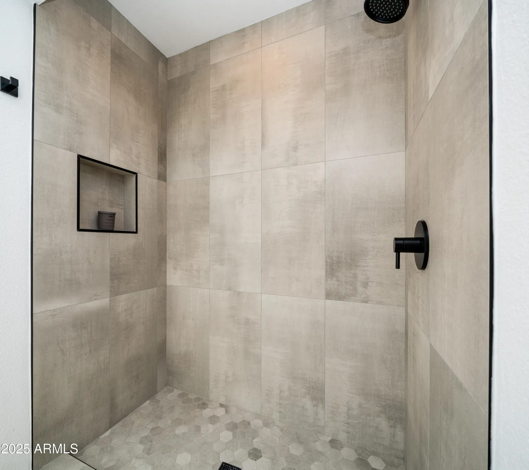 Property Slideshow image 9 of 18 | 14044 n cameo dr, Sun City, AZ, 85351