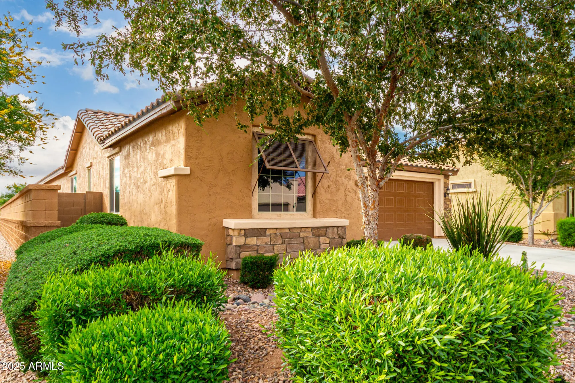 Property Slideshow image 45 of 71 | 7865 w silver spring way, Florence, AZ, 85132