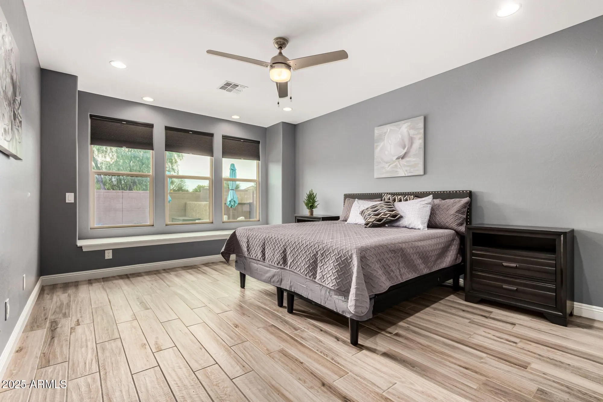 Property Slideshow image 21 of 71 | 7865 w silver spring way, Florence, AZ, 85132