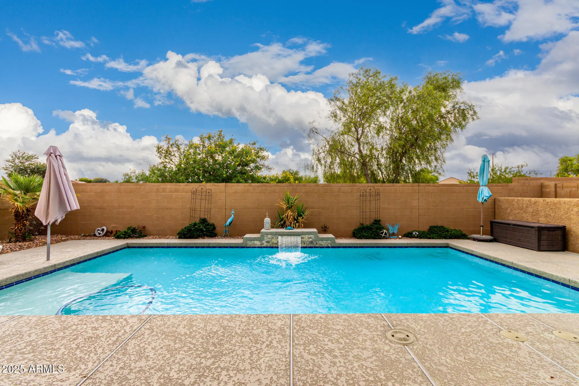 Property Slideshow image 39 of 71 | 7865 w silver spring way, Florence, AZ, 85132