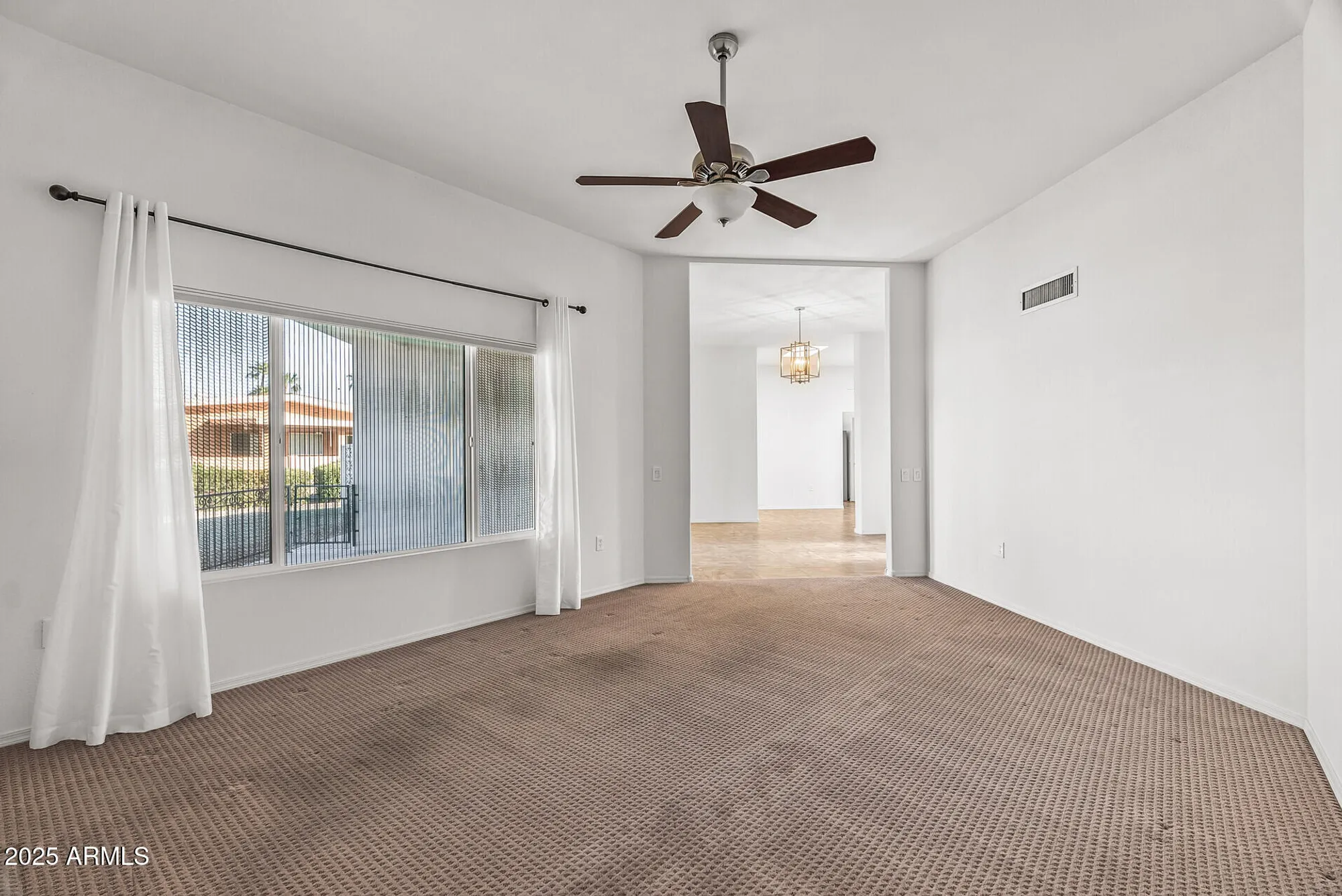 Property Slideshow image 24 of 51 | 17841 n willowbrook dr, Sun City, AZ, 85373