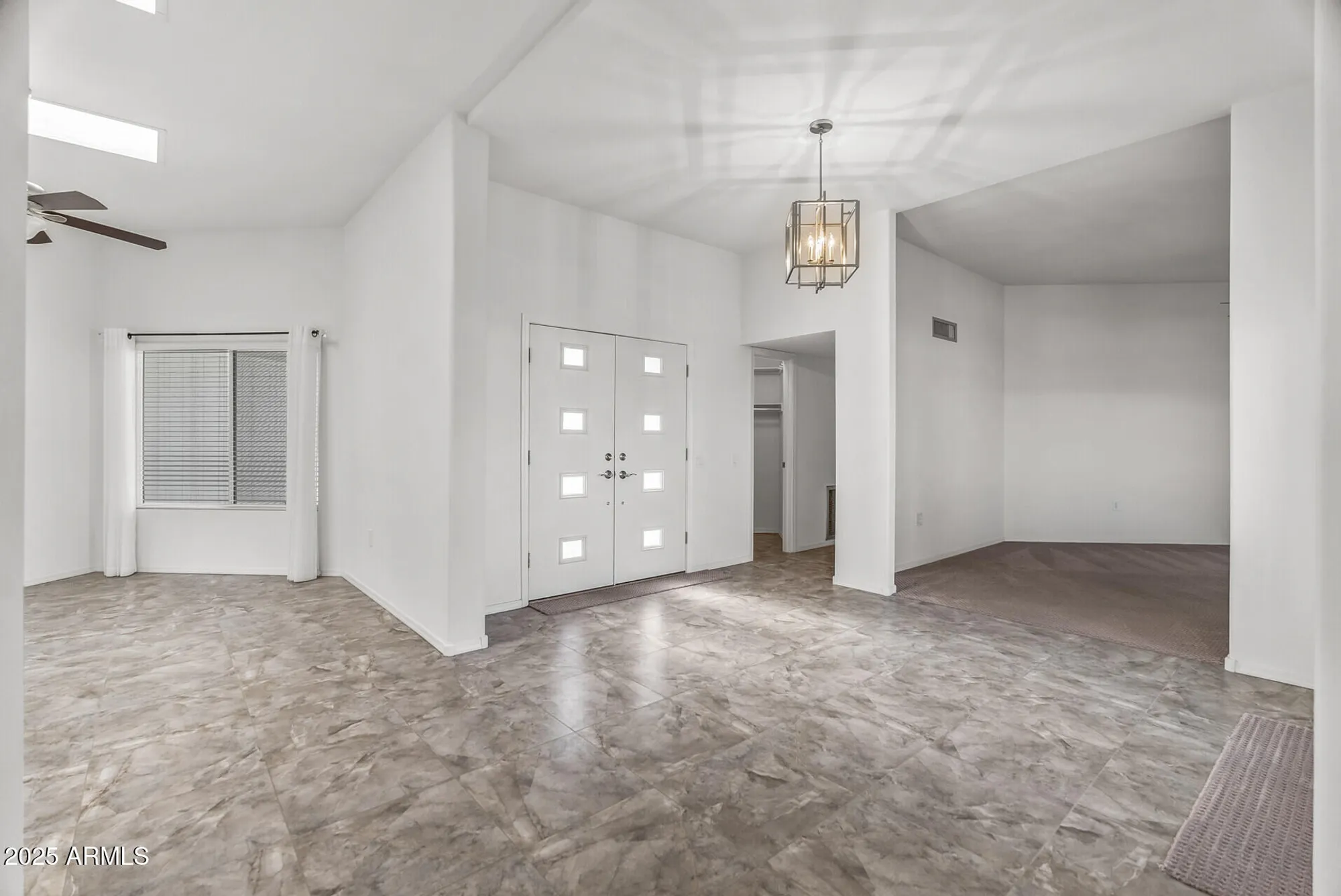 Property Slideshow image 23 of 51 | 17841 n willowbrook dr, Sun City, AZ, 85373