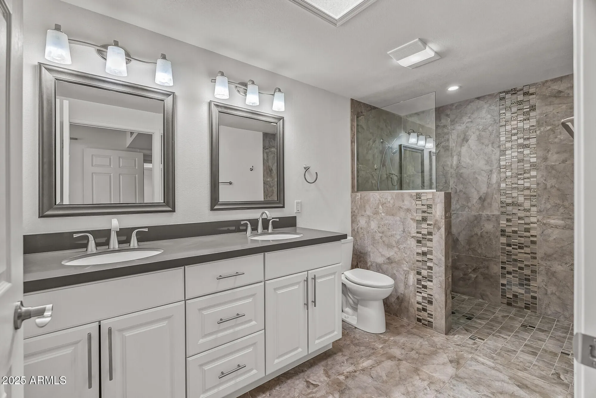 Property Slideshow image 41 of 51 | 17841 n willowbrook dr, Sun City, AZ, 85373