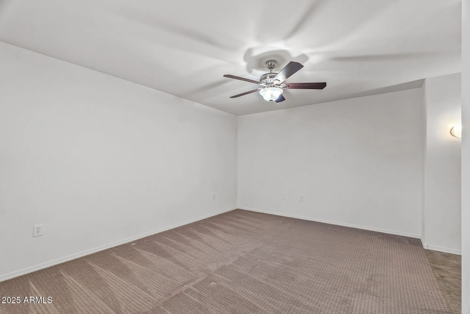 Property Slideshow image 45 of 51 | 17841 n willowbrook dr, Sun City, AZ, 85373