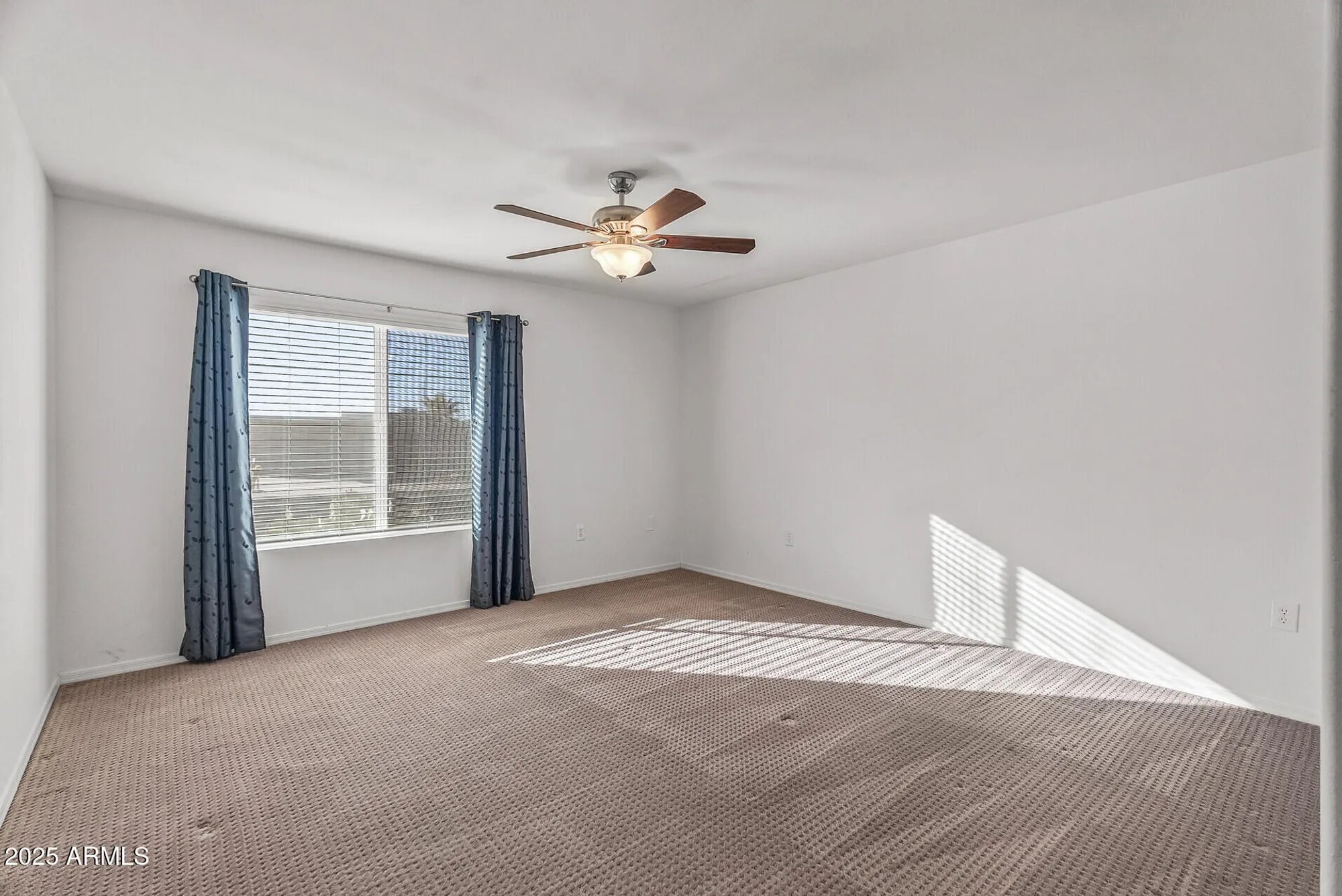 Property Slideshow image 37 of 51 | 17841 n willowbrook dr, Sun City, AZ, 85373