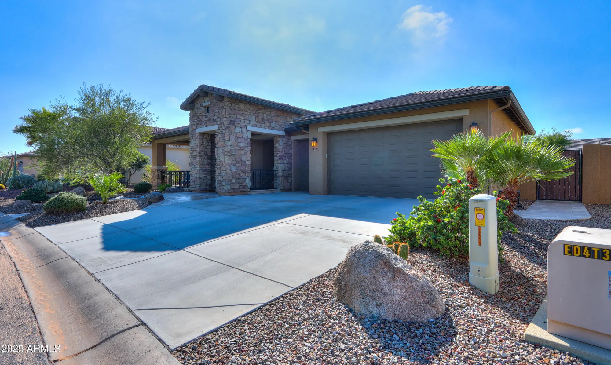 Property Slideshow image 6 of 67 | 4503 w adobe dr, Eloy, AZ, 85131