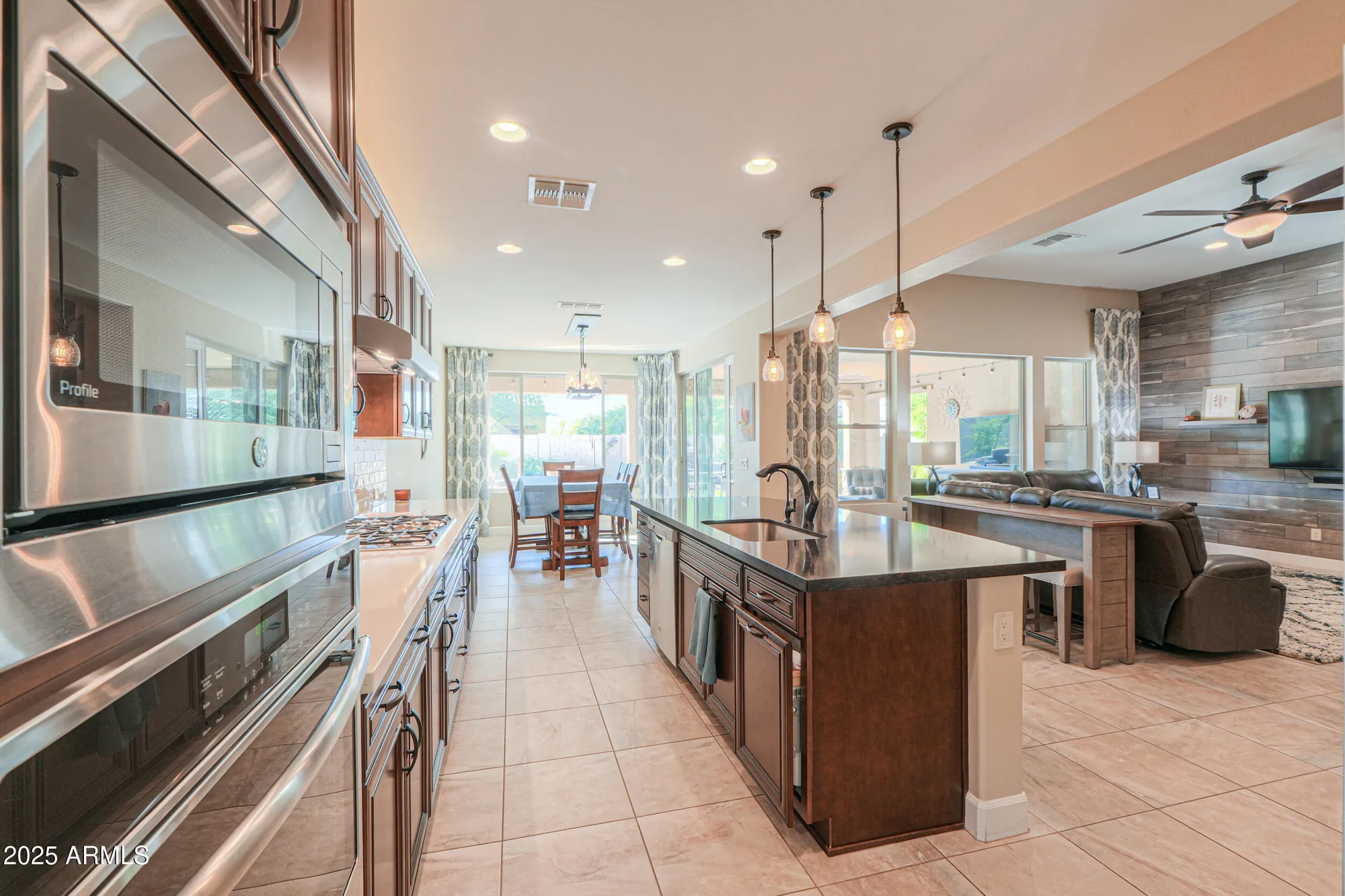 Property Slideshow image 17 of 67 | 4503 w adobe dr, Eloy, AZ, 85131