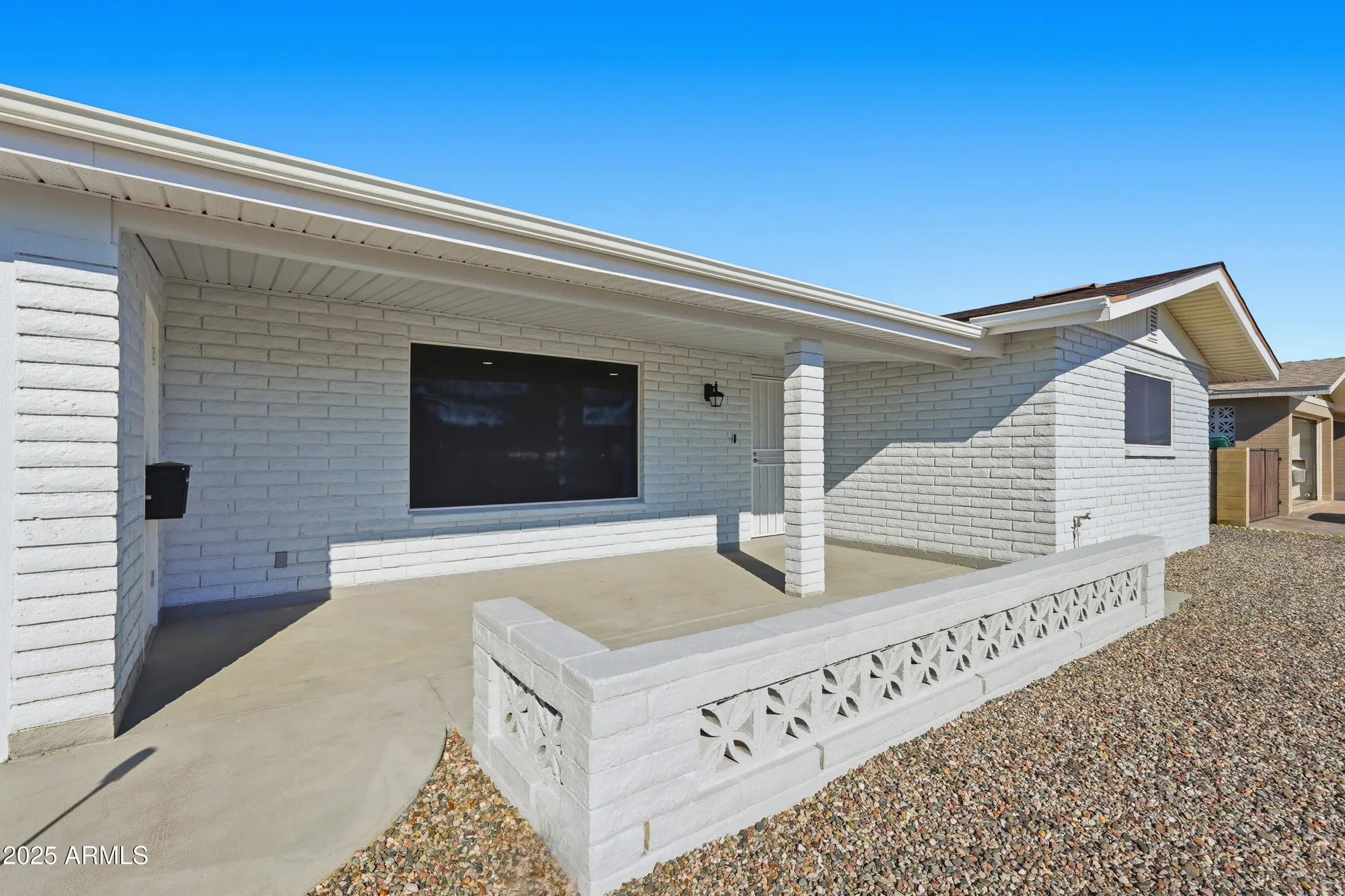 Property Slideshow image 2 of 46 | 5840 e billings st, Mesa, AZ, 85205