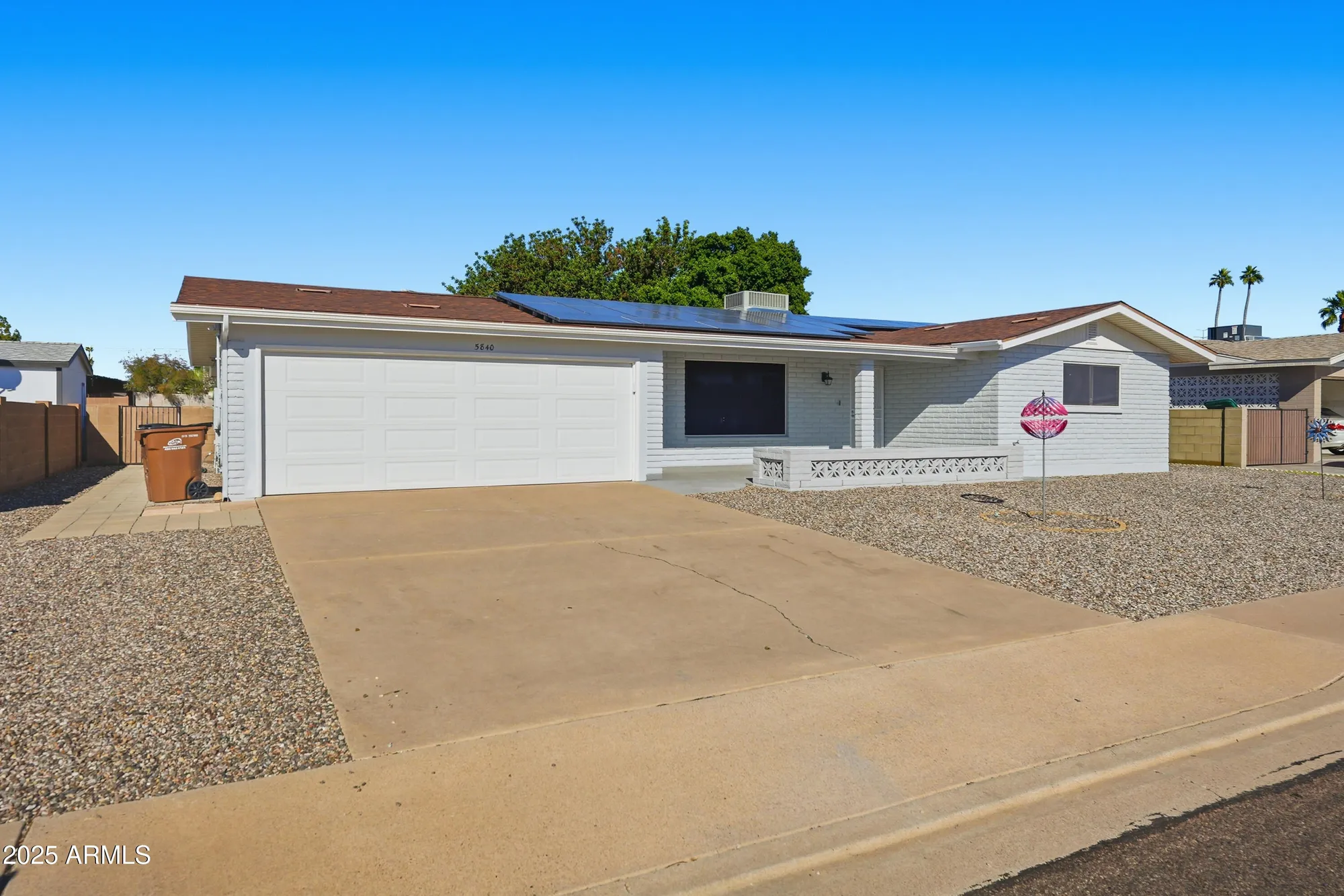 Property Slideshow image 3 of 46 | 5840 e billings st, Mesa, AZ, 85205