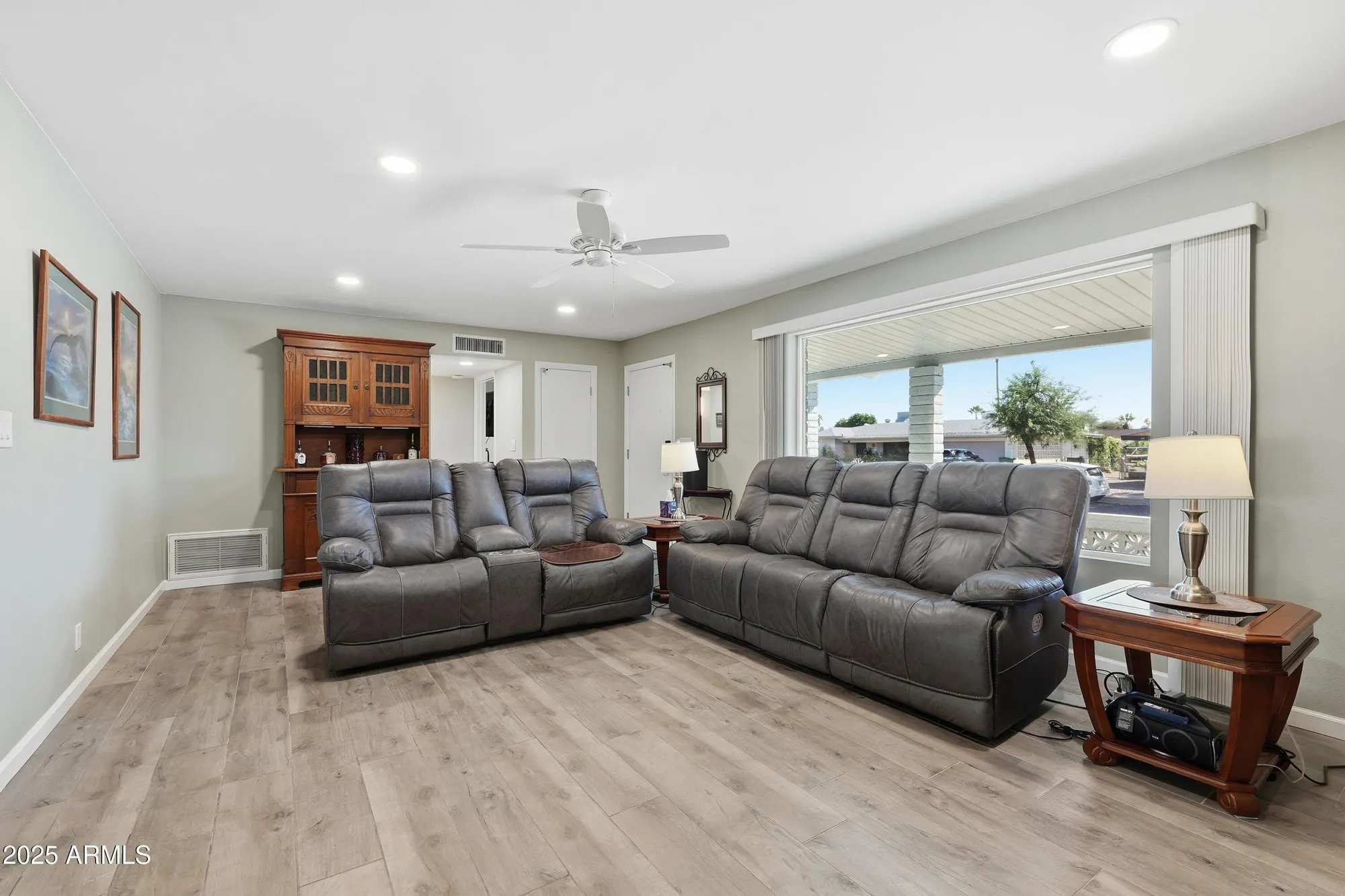 Property Slideshow image 6 of 46 | 5840 e billings st, Mesa, AZ, 85205