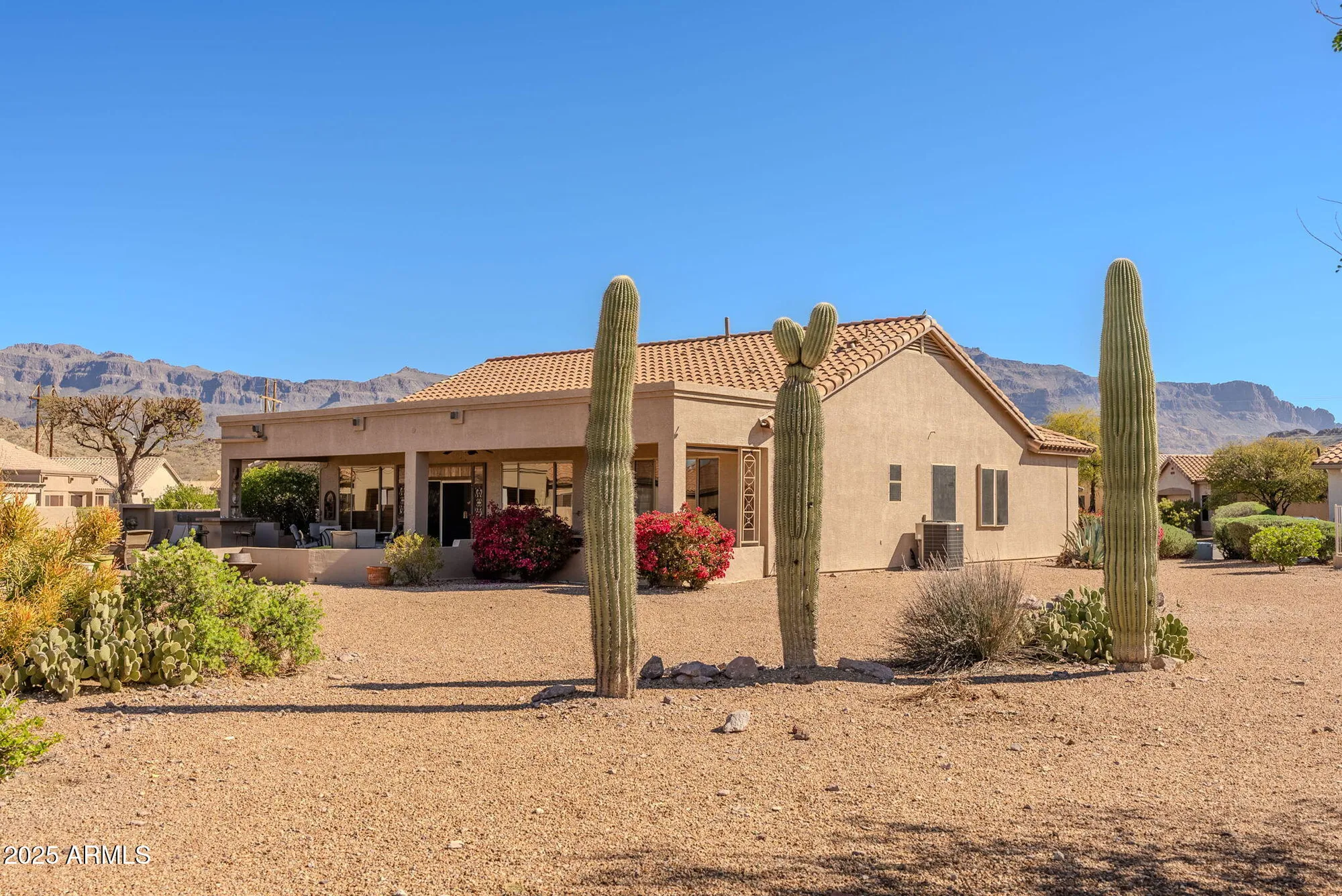 Property Slideshow image 6 of 101 | 5812 s staghorn cholla ct, Gold Canyon, AZ, 85118