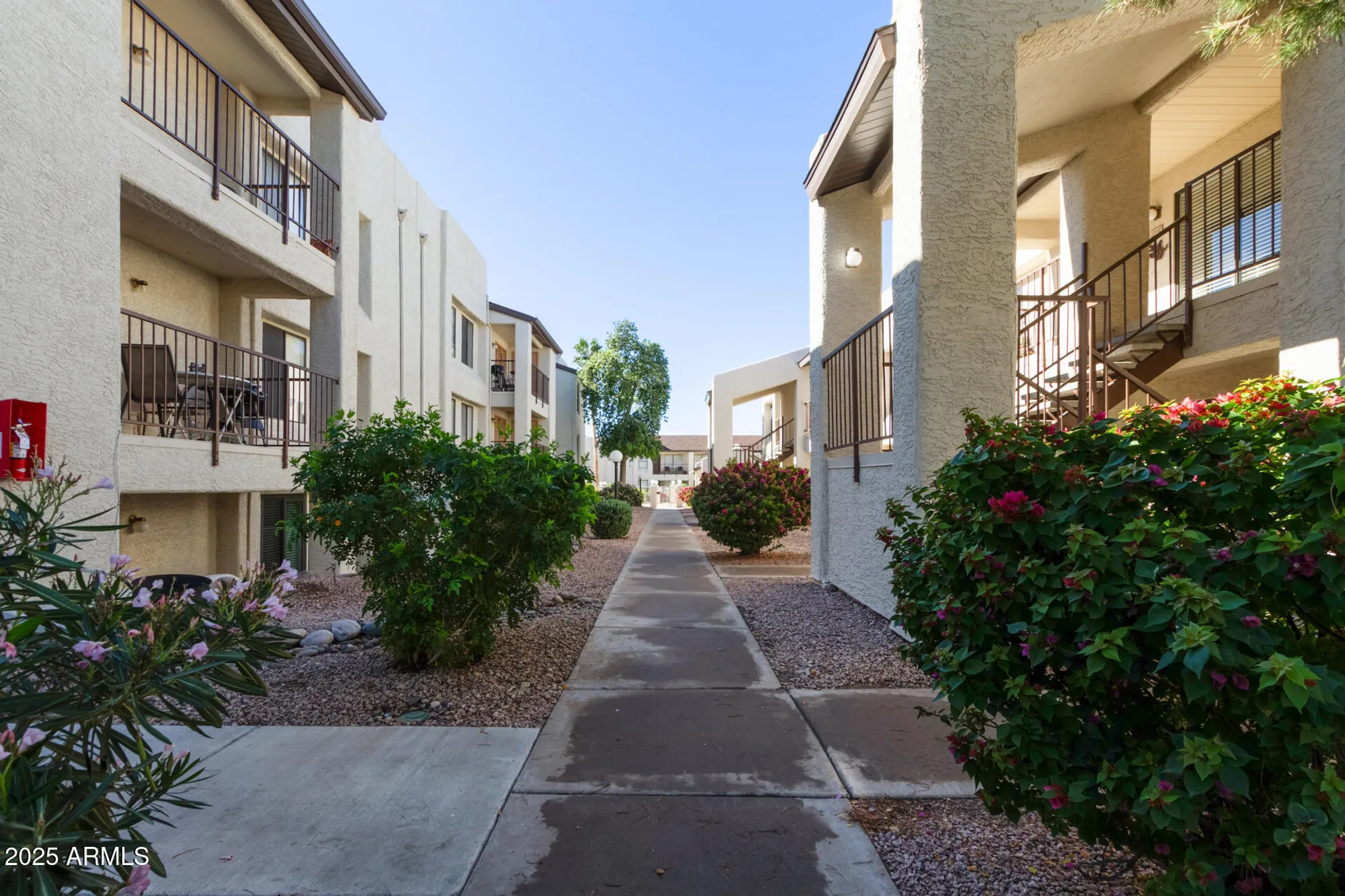 Property Slideshow image 14 of 39 | 5518 e lindstrom ln 2016, Mesa, AZ, 85215