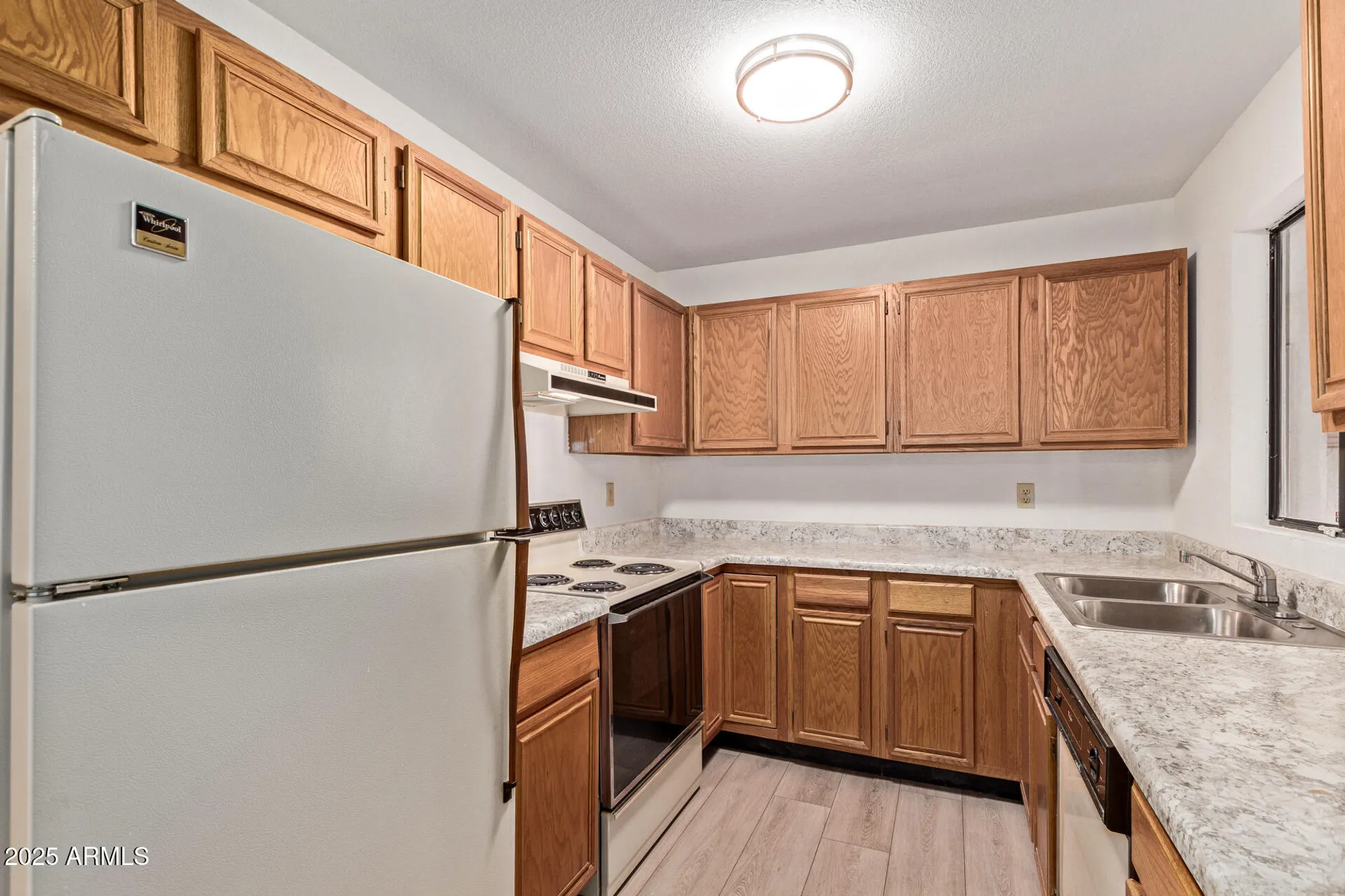 Property Slideshow image 22 of 39 | 5518 e lindstrom ln 2016, Mesa, AZ, 85215