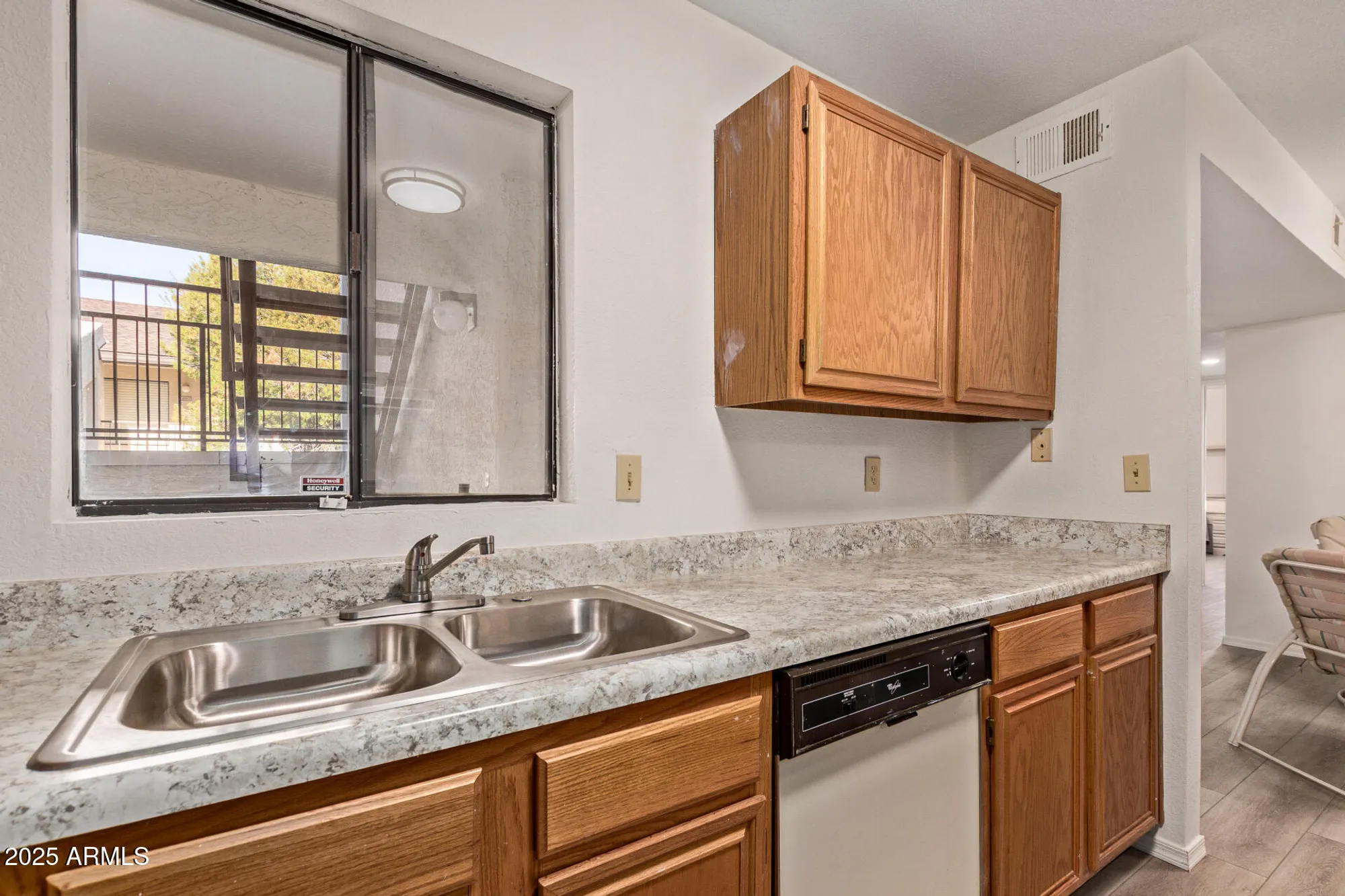 Property Slideshow image 8 of 39 | 5518 e lindstrom ln 2016, Mesa, AZ, 85215
