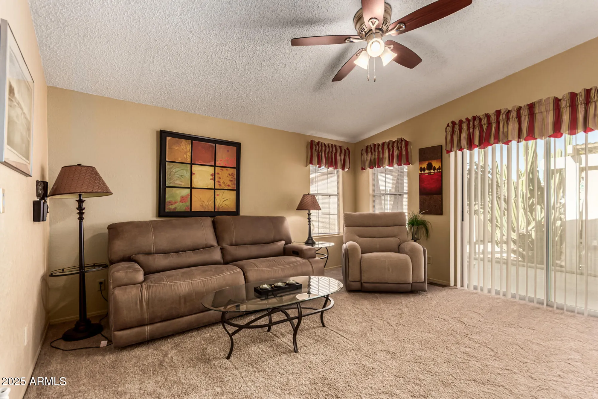 Property Slideshow image 10 of 63 | 1816 e torrey pines ln, Chandler, AZ, 85249