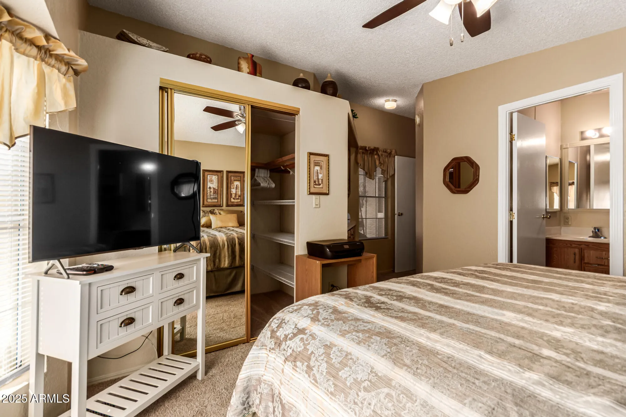 Property Slideshow image 18 of 63 | 1816 e torrey pines ln, Chandler, AZ, 85249