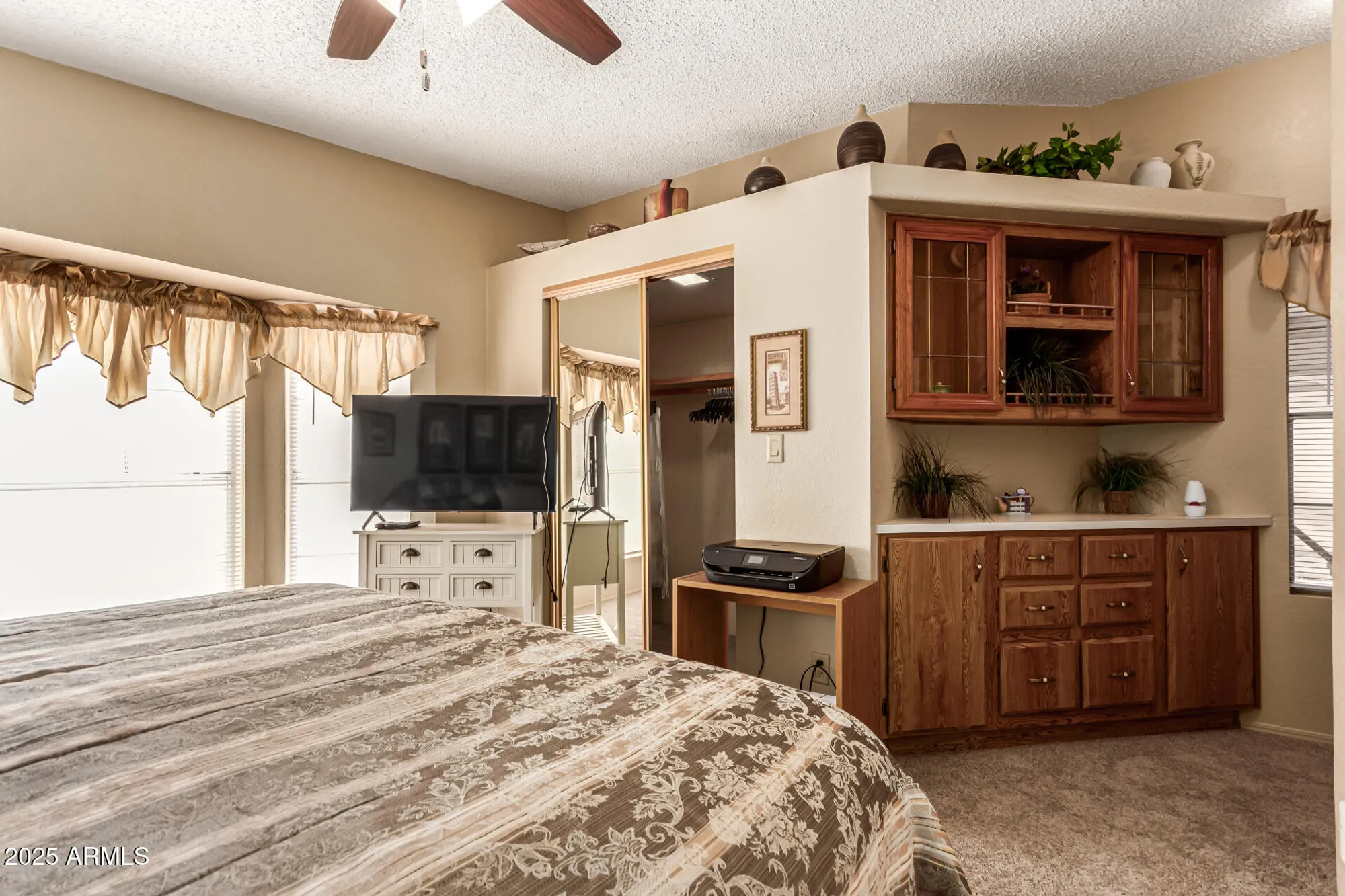 Property Slideshow image 19 of 63 | 1816 e torrey pines ln, Chandler, AZ, 85249