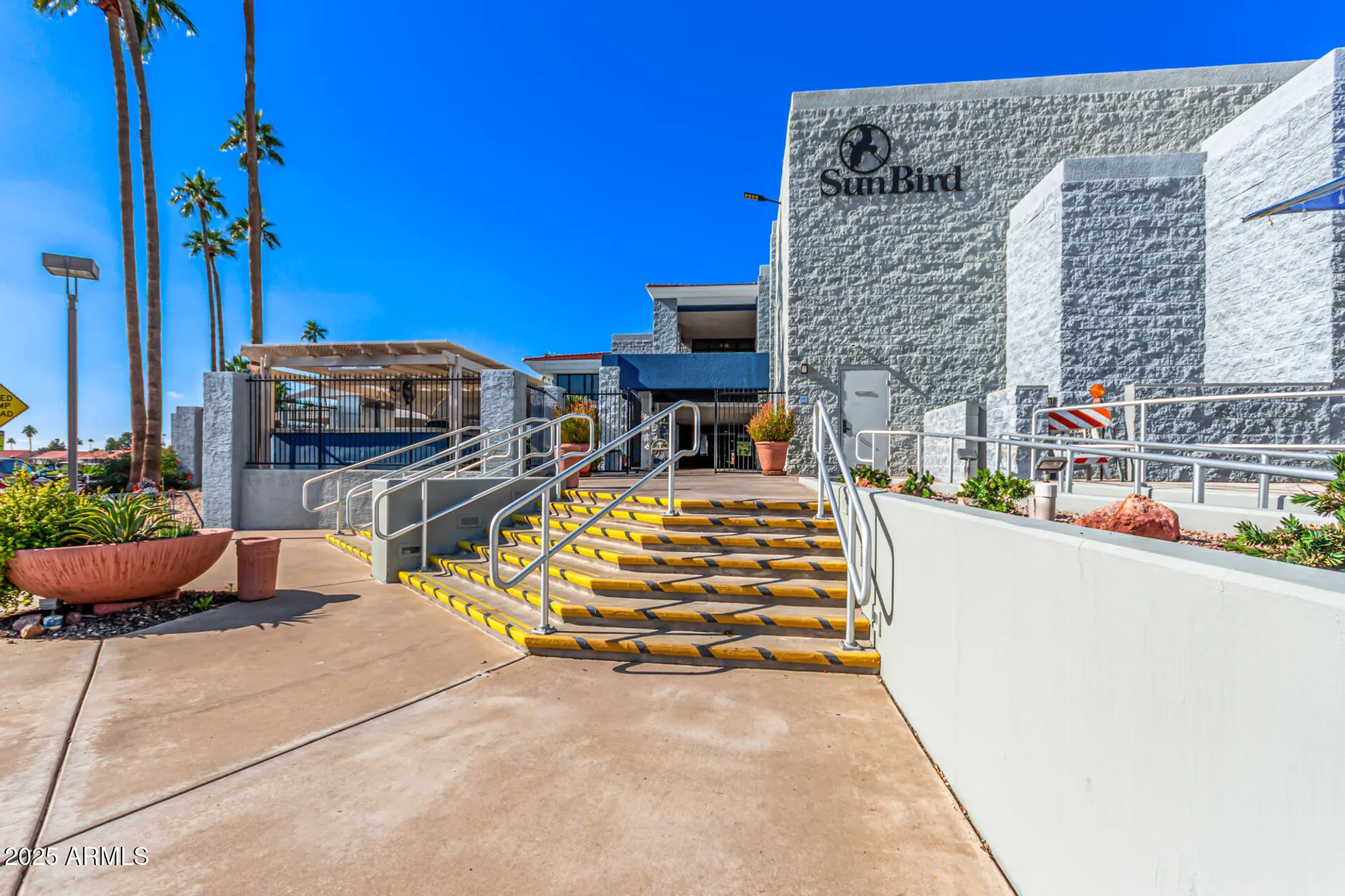 Property Slideshow image 36 of 63 | 1816 e torrey pines ln, Chandler, AZ, 85249