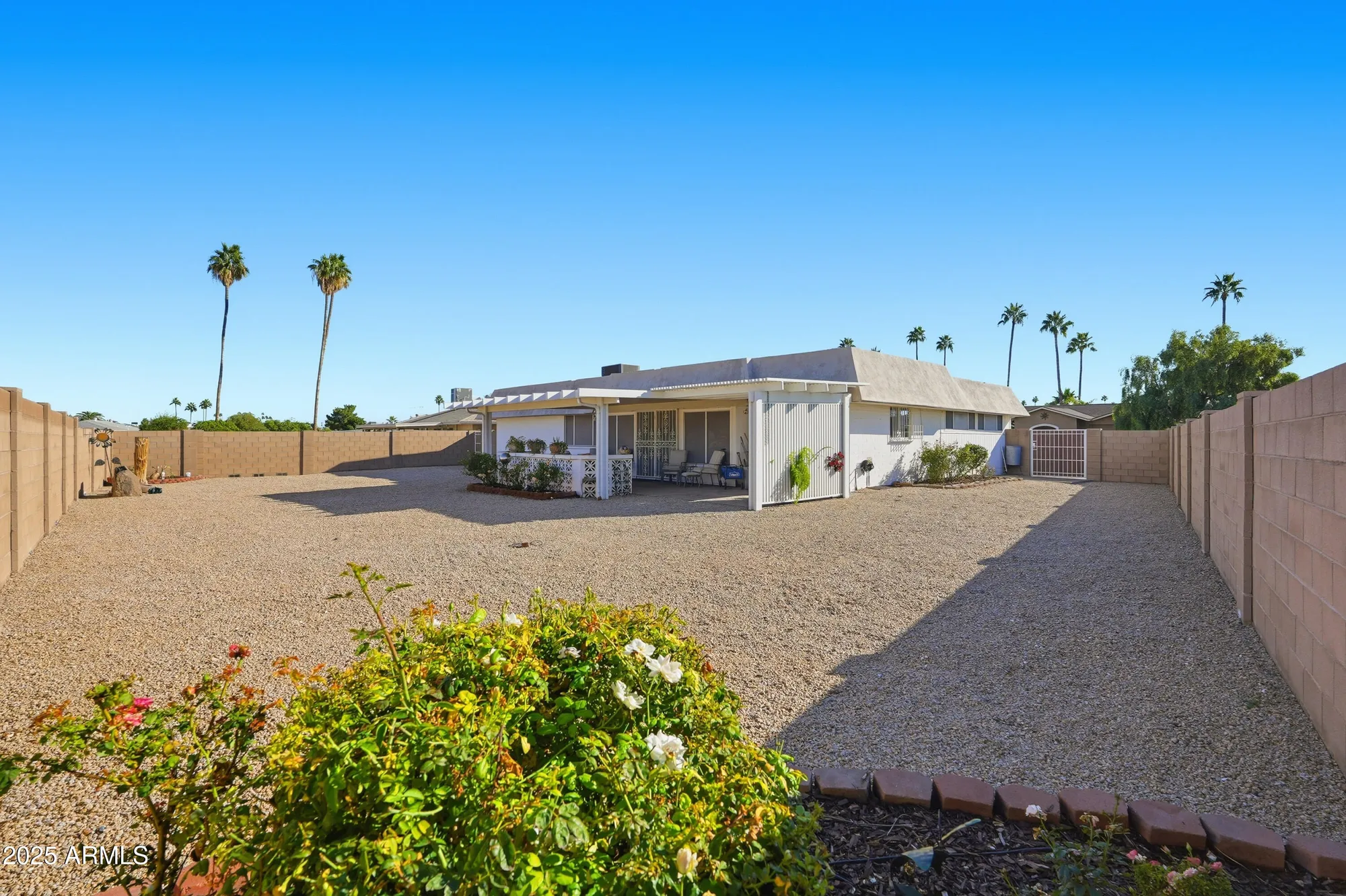 Property Slideshow image 14 of 15 | 9942 w cameo dr, Sun City, AZ, 85351