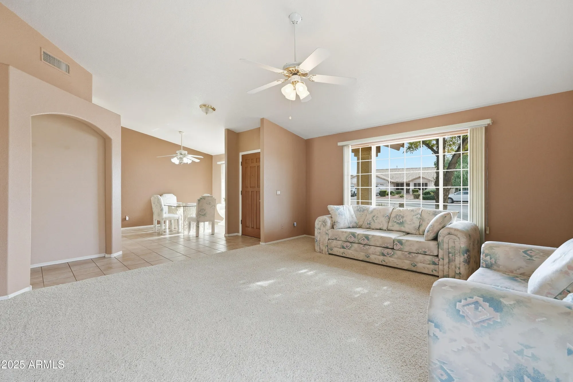 Property Slideshow image 11 of 56 | 10776 w runion dr, Peoria, AZ, 85373