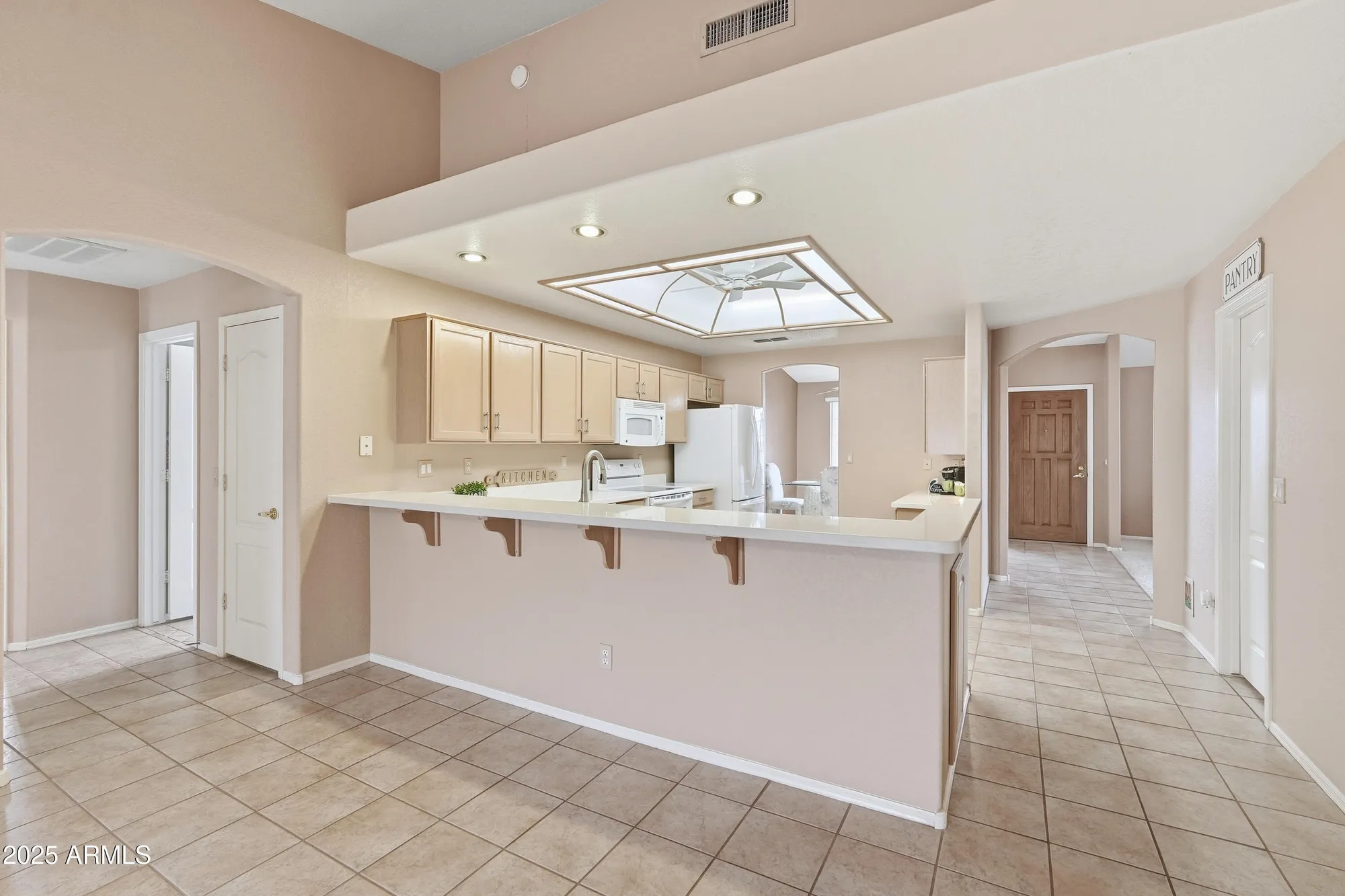 Property Slideshow image 20 of 56 | 10776 w runion dr, Peoria, AZ, 85373