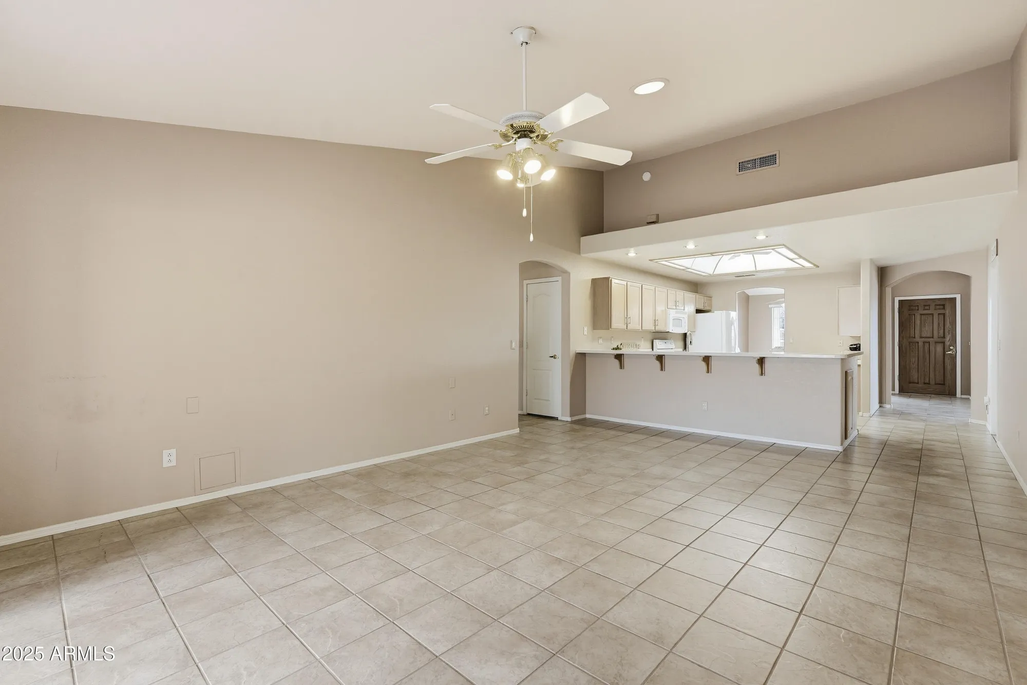 Property Slideshow image 21 of 56 | 10776 w runion dr, Peoria, AZ, 85373