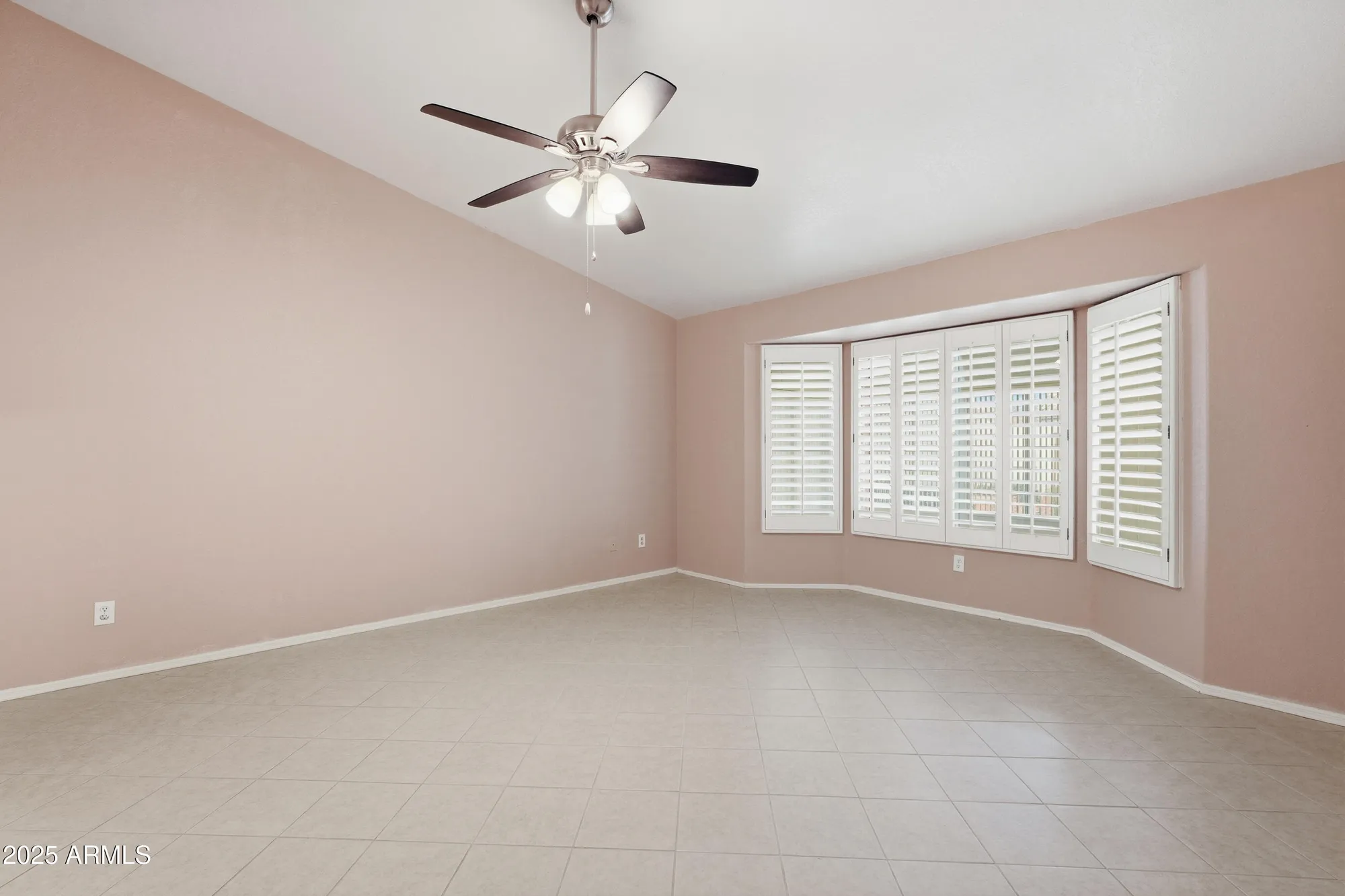 Property Slideshow image 28 of 56 | 10776 w runion dr, Peoria, AZ, 85373