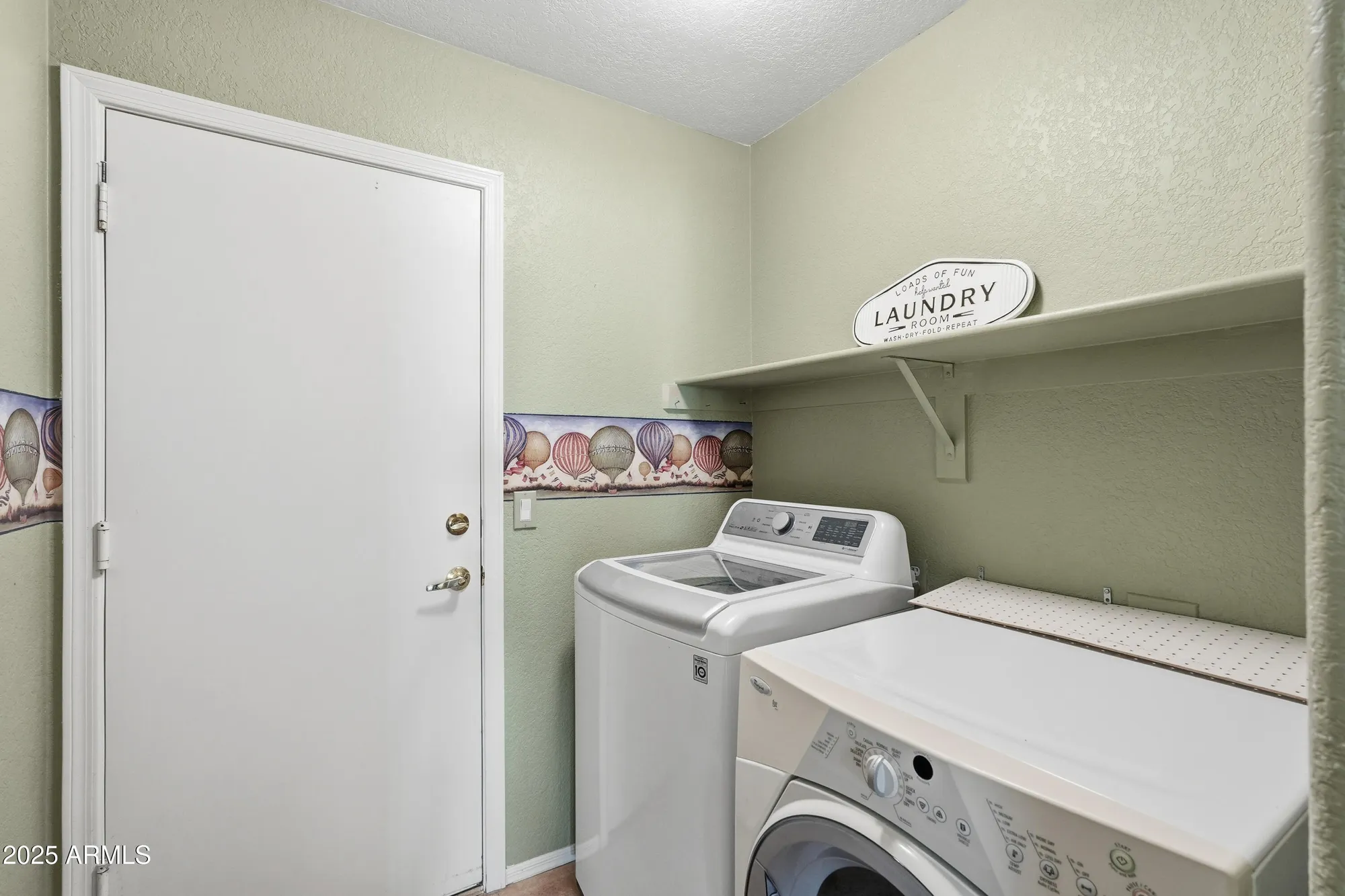 Property Slideshow image 42 of 56 | 10776 w runion dr, Peoria, AZ, 85373