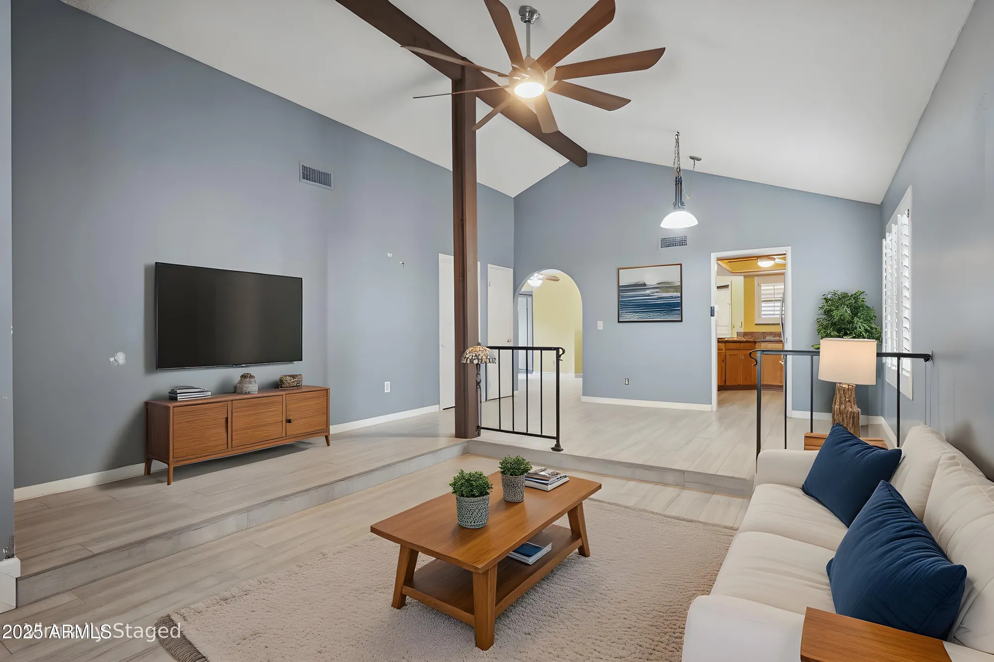 Property Slideshow image 4 of 46 | 12214 s shoshoni dr, Phoenix, AZ, 85044