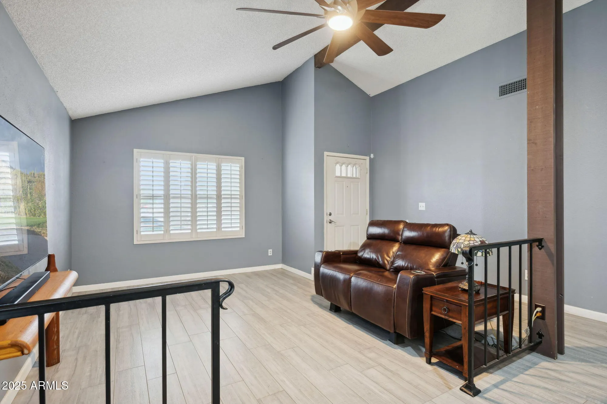 Property Slideshow image 12 of 46 | 12214 s shoshoni dr, Phoenix, AZ, 85044