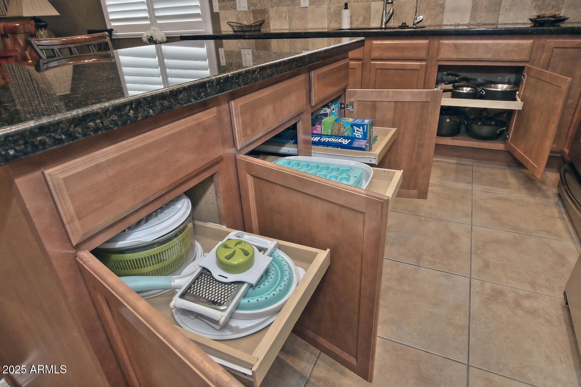 Property Slideshow image 13 of 89 | 4340 n princeton dr, Florence, AZ, 85132