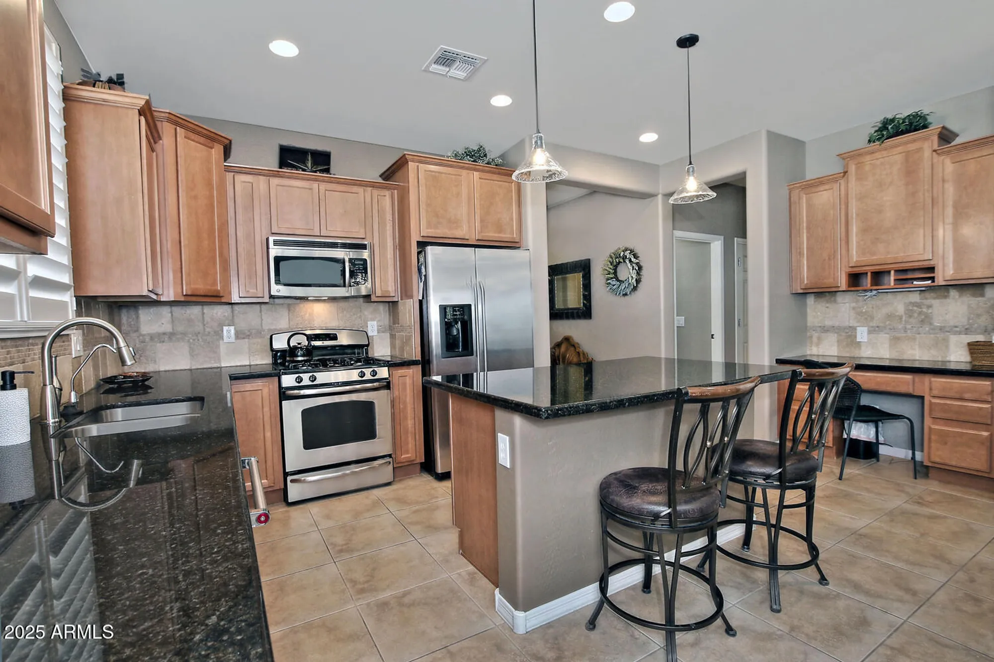 Property Slideshow image 10 of 89 | 4340 n princeton dr, Florence, AZ, 85132