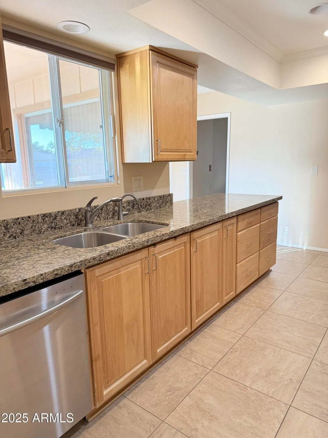 Property Slideshow image 10 of 49 | 10904 w cameo dr, Sun City, AZ, 85351