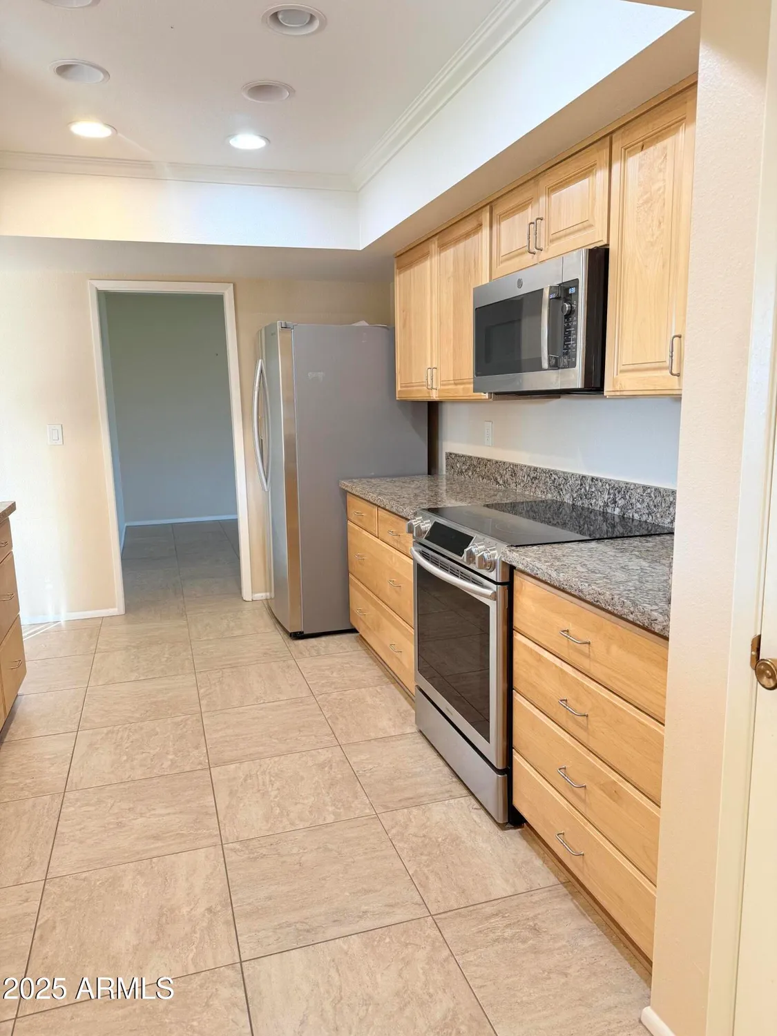 Property Slideshow image 9 of 49 | 10904 w cameo dr, Sun City, AZ, 85351