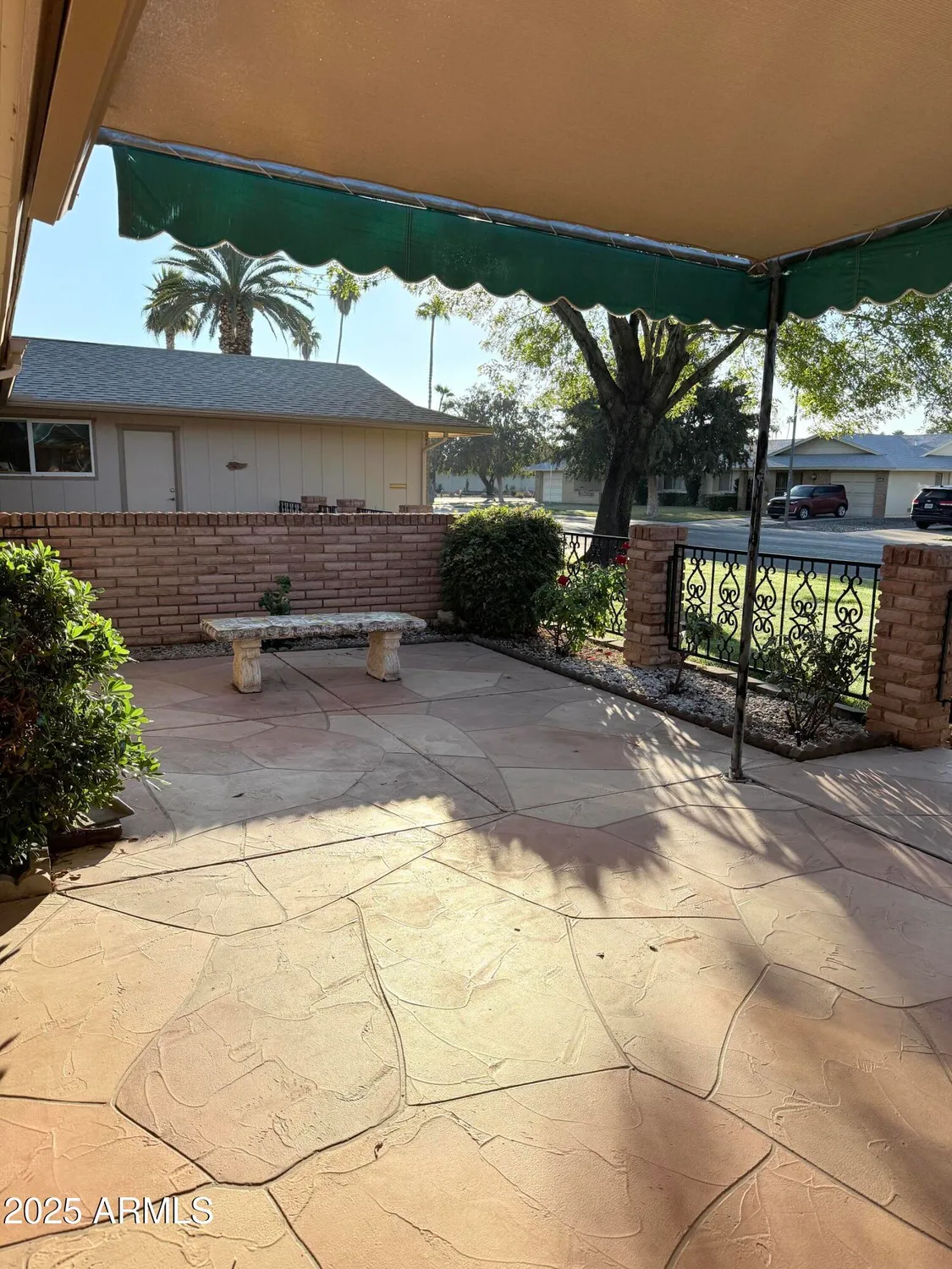 Property Slideshow image 4 of 49 | 10904 w cameo dr, Sun City, AZ, 85351