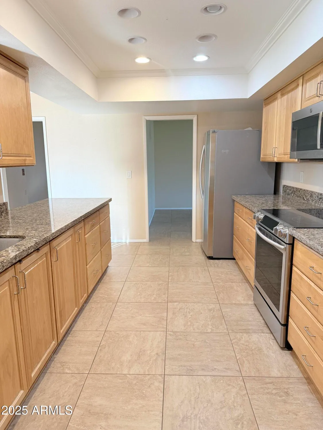 Property Slideshow image 5 of 49 | 10904 w cameo dr, Sun City, AZ, 85351