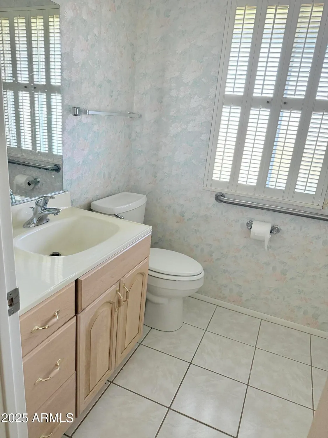 Property Slideshow image 23 of 49 | 10904 w cameo dr, Sun City, AZ, 85351