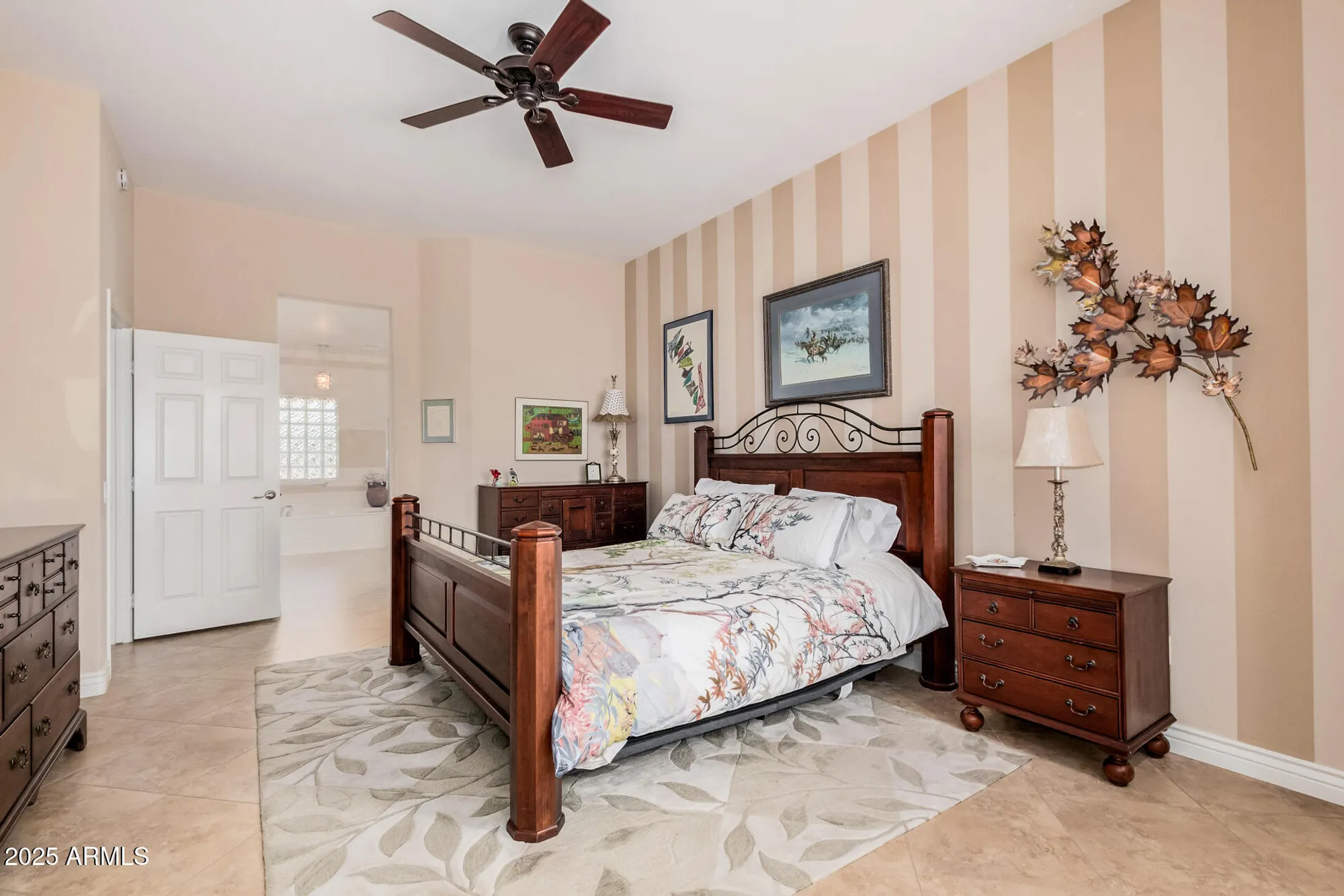 Property Slideshow image 23 of 40 | 15917 w clear canyon dr, Surprise, AZ, 85374