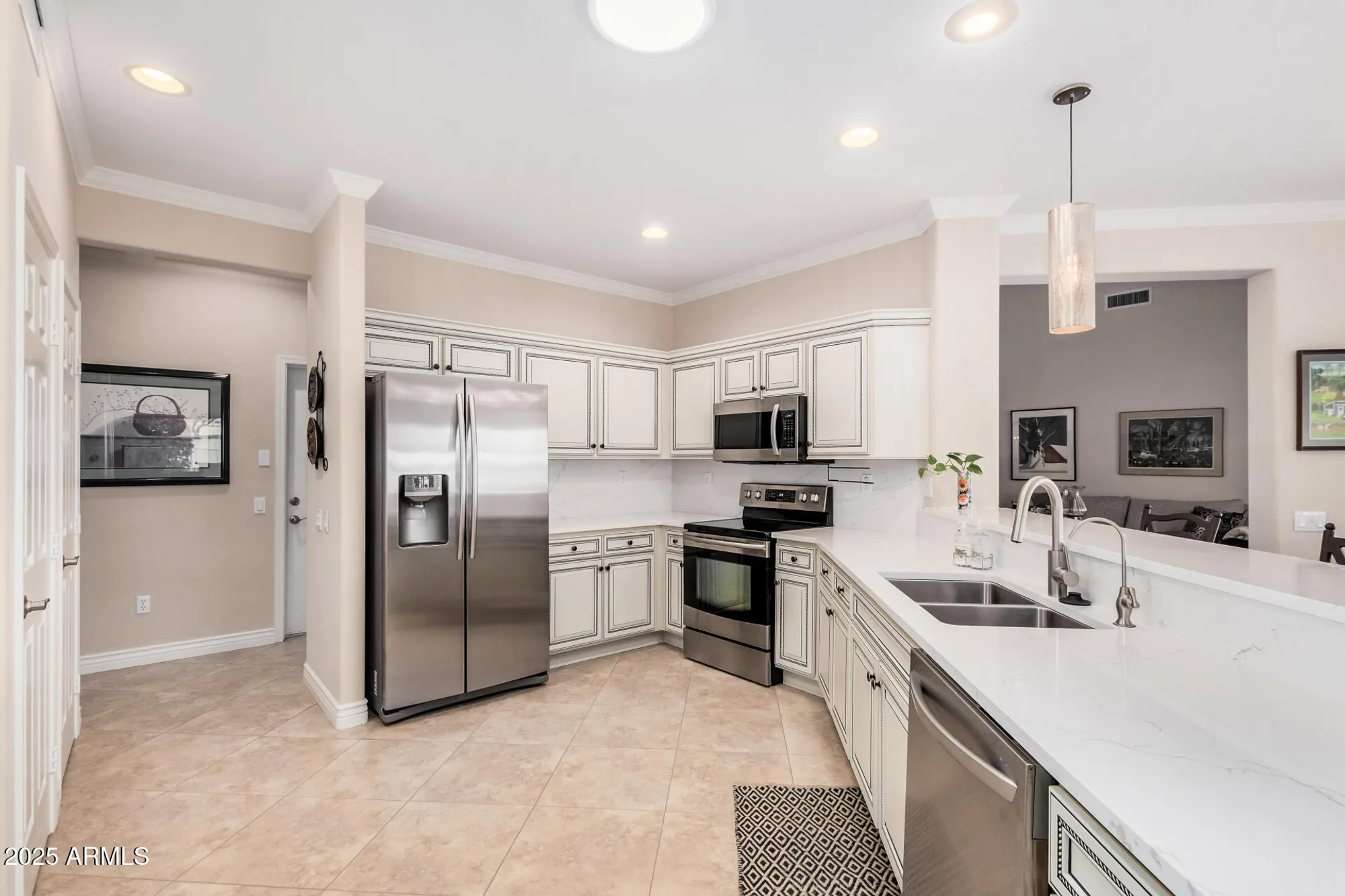 Property Slideshow image 19 of 40 | 15917 w clear canyon dr, Surprise, AZ, 85374